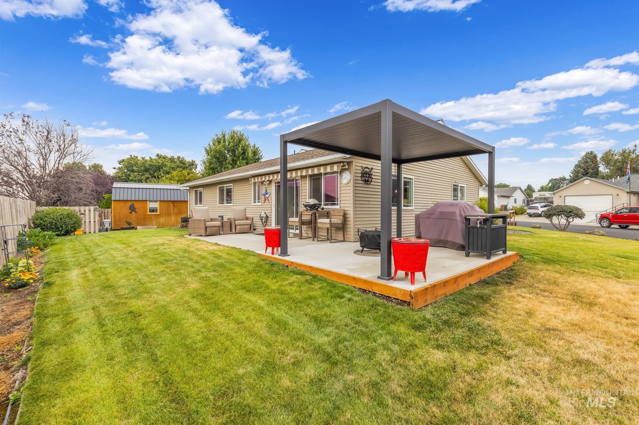907 Magnolia St, Lewiston, Idaho 83501, 3 Bedrooms, 2 Bathrooms, Residential For Sale, Price $469,000,MLS 98997697