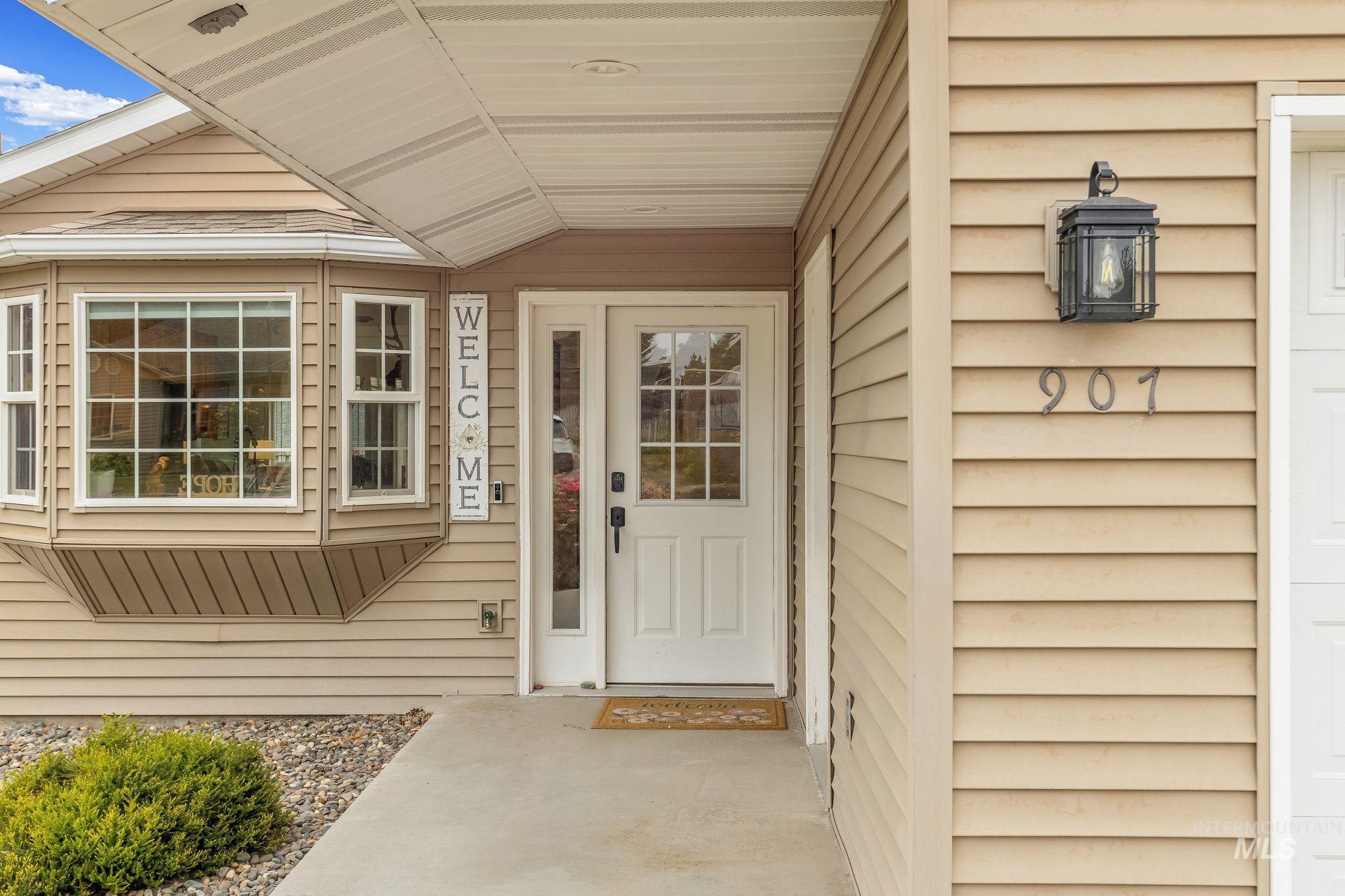 907 Magnolia St, Lewiston, Idaho 83501, 3 Bedrooms, 2 Bathrooms, Residential For Sale, Price $469,000,MLS 98997697