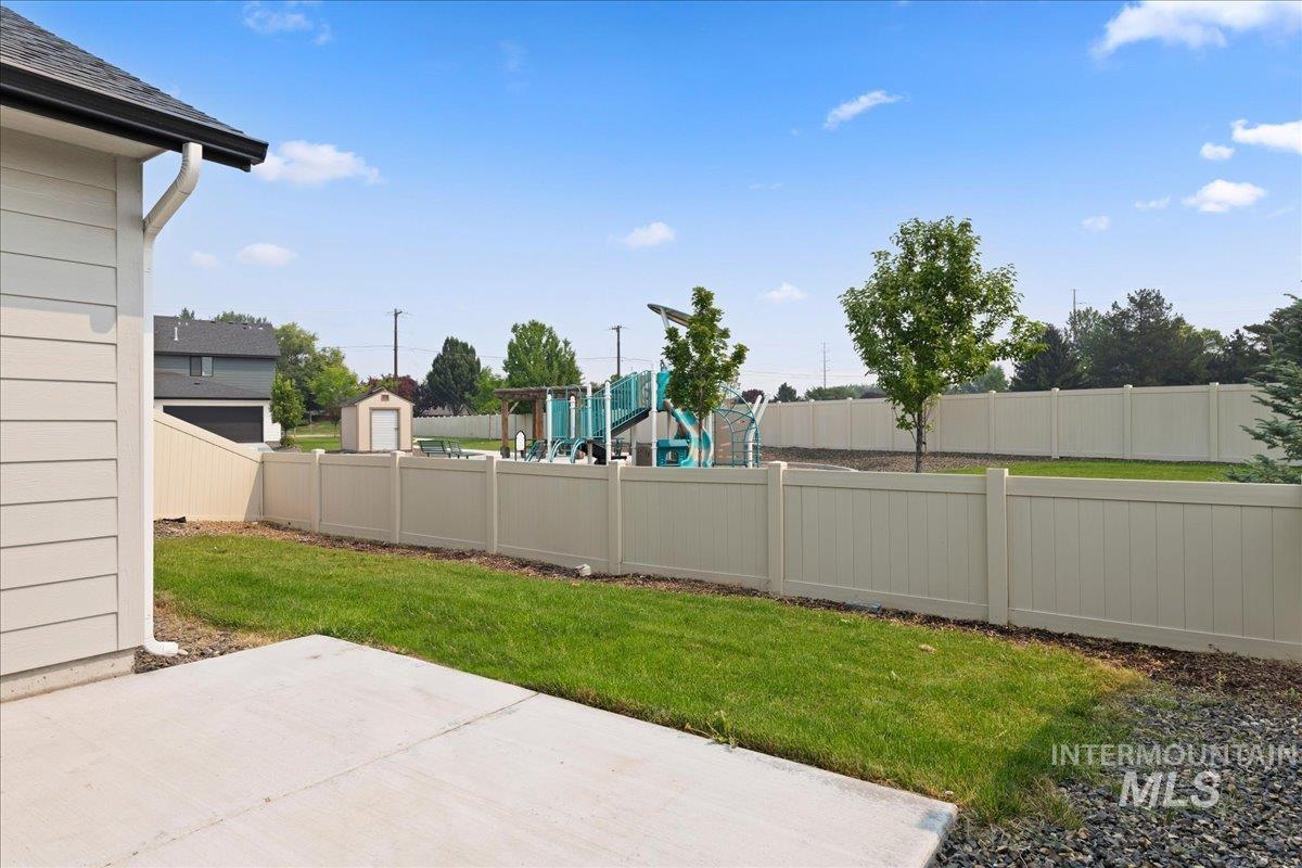 3068 S Green Forest Way, Boise, Idaho 83709, 3 Bedrooms, 2 Bathrooms, Residential For Sale, Price $399,990,MLS 98997698