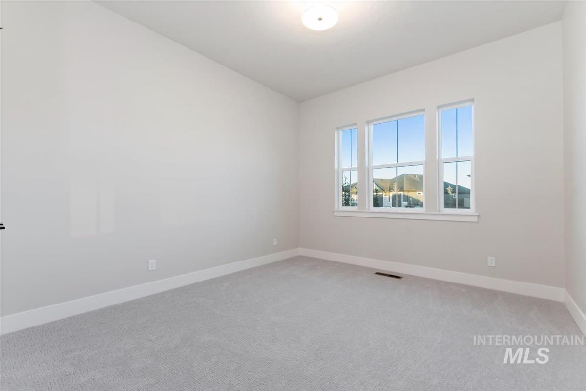 10887 W Lahinch Ln, Kuna, Idaho 83634, 4 Bedrooms, 3.5 Bathrooms, Residential For Sale, Price $639,880,MLS 98997700