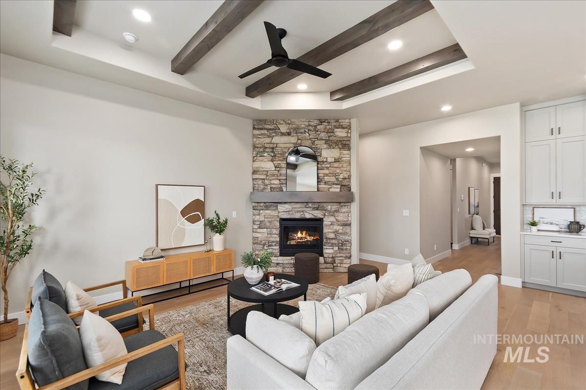 10887 W Lahinch Ln, Kuna, Idaho 83634, 3 Bedrooms, 2.5 Bathrooms, Residential For Sale, Price $639,880, 98997700