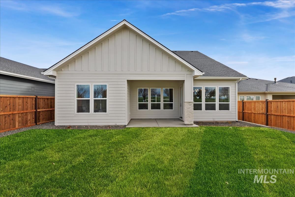 10887 W Lahinch Ln, Kuna, Idaho 83634, 3 Bedrooms, 2.5 Bathrooms, Residential For Sale, Price $639,880, 98997700