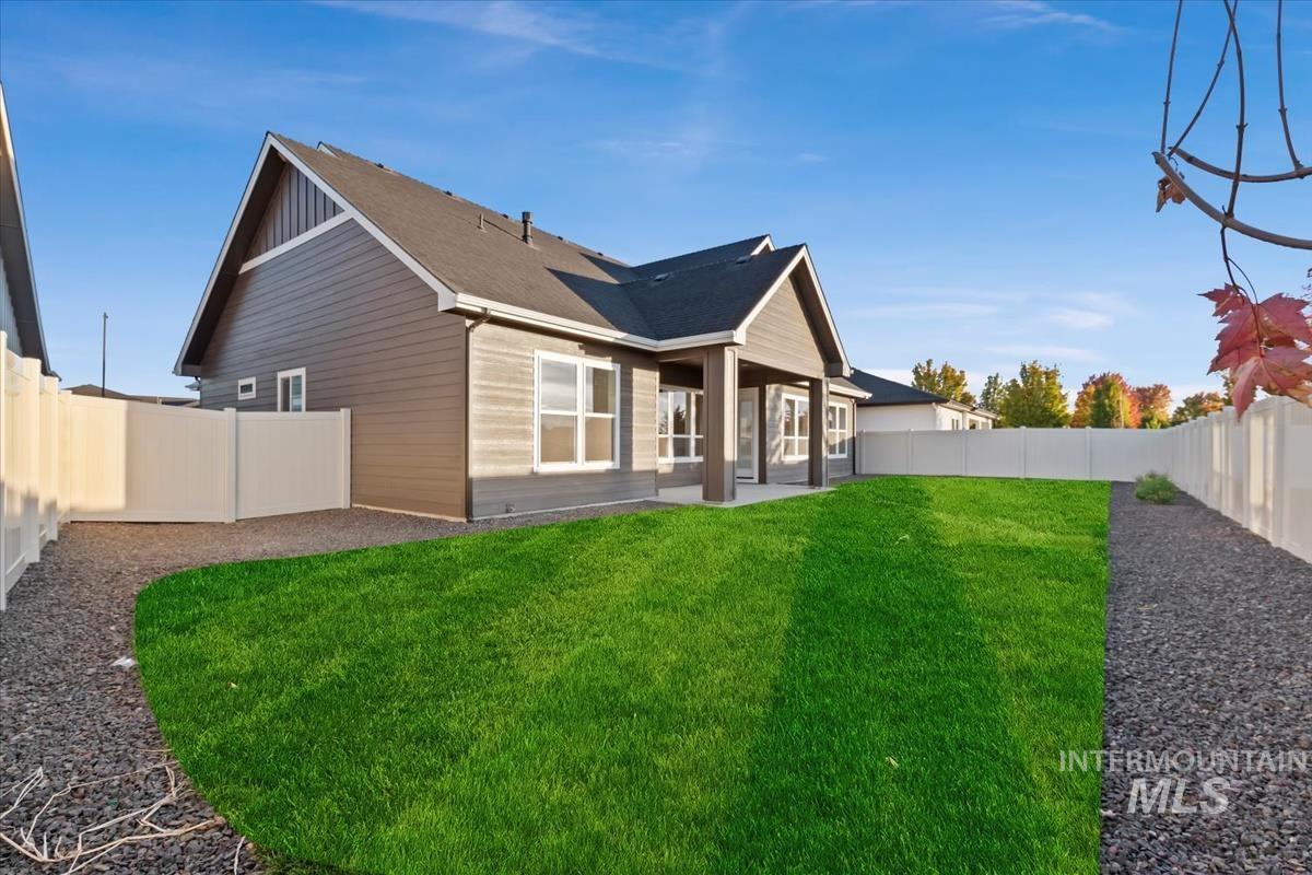 10887 W Lahinch Ln, Kuna, Idaho 83634, 4 Bedrooms, 3.5 Bathrooms, Residential For Sale, Price $639,880,MLS 98997700