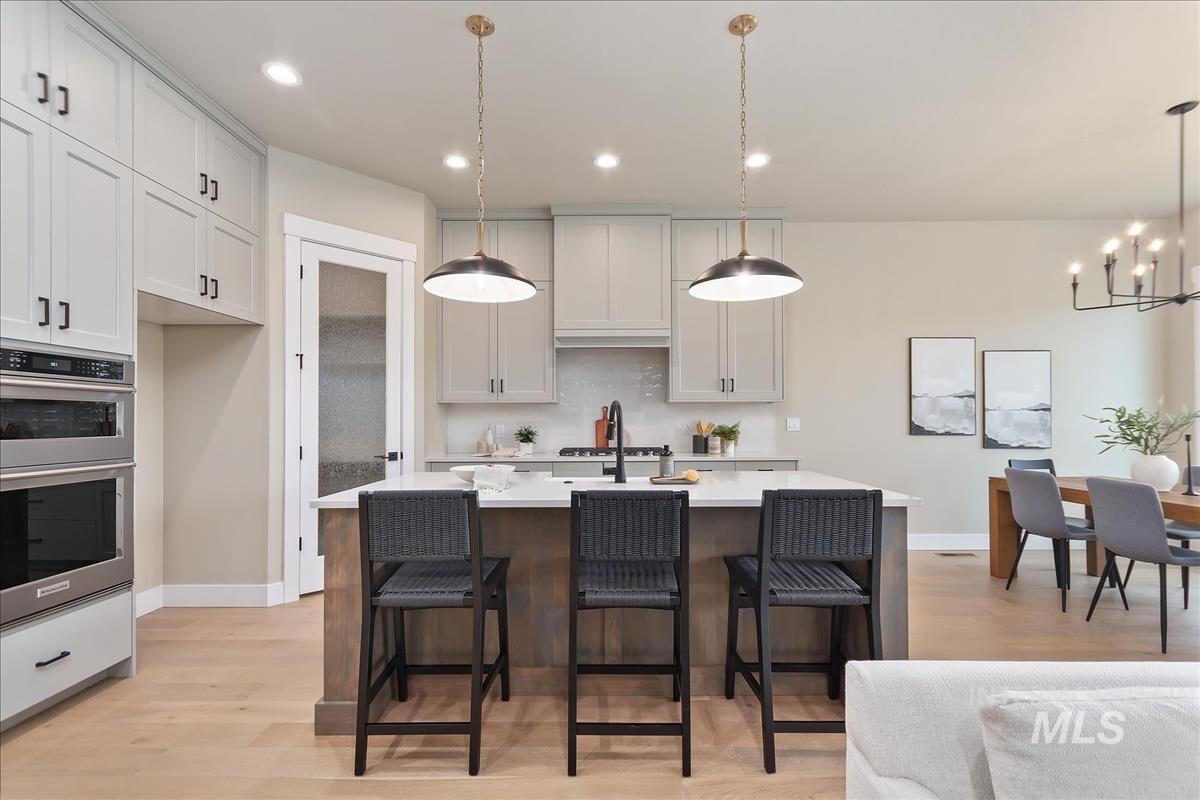 10887 W Lahinch Ln, Kuna, Idaho 83634, 3 Bedrooms, 2.5 Bathrooms, Residential For Sale, Price $639,880, 98997700
