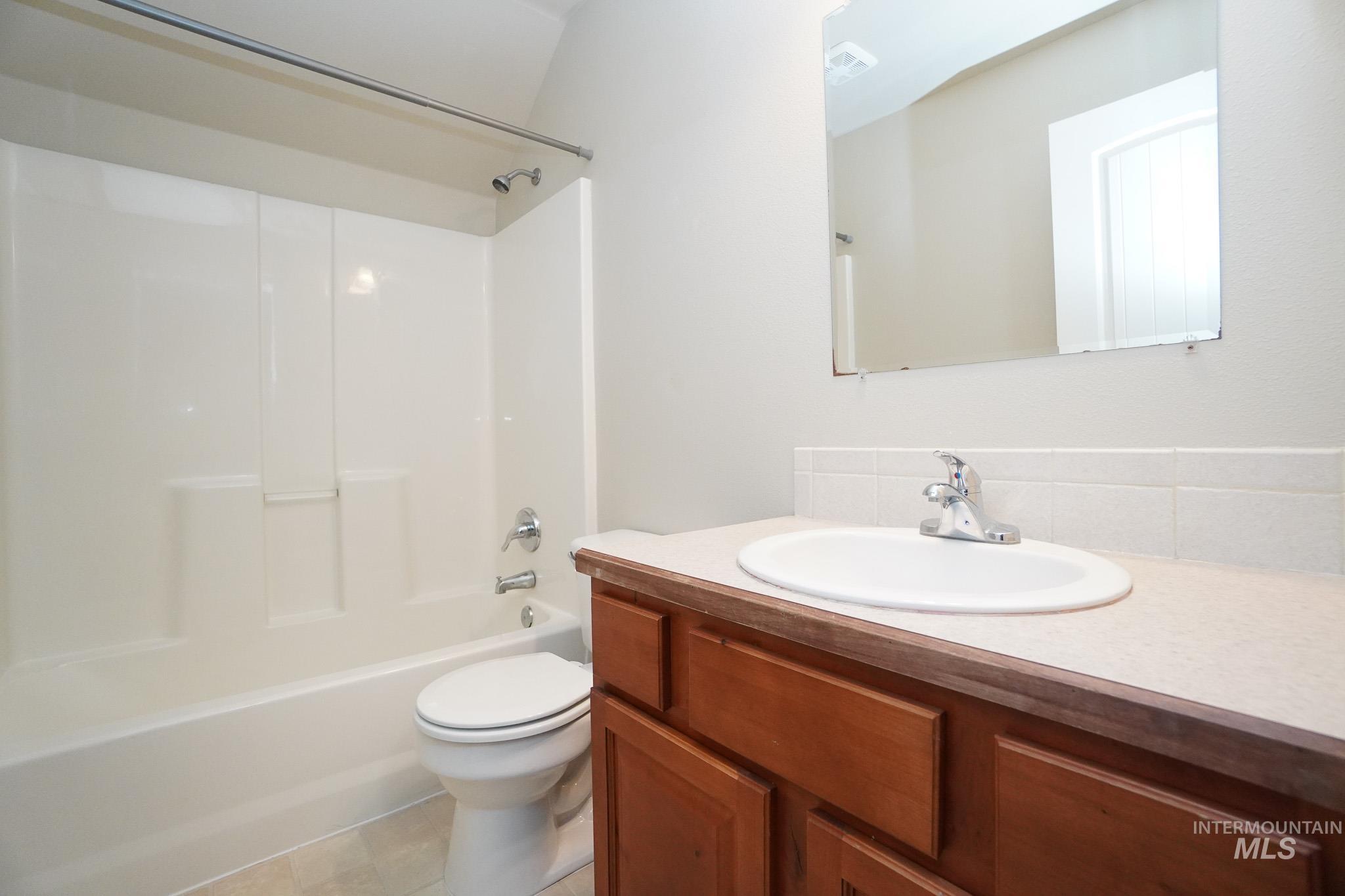 11565 W Zachary, Nampa, Idaho 83651, 5 Bedrooms, 3 Bathrooms, Residential For Sale, Price $549,900,MLS 98997702