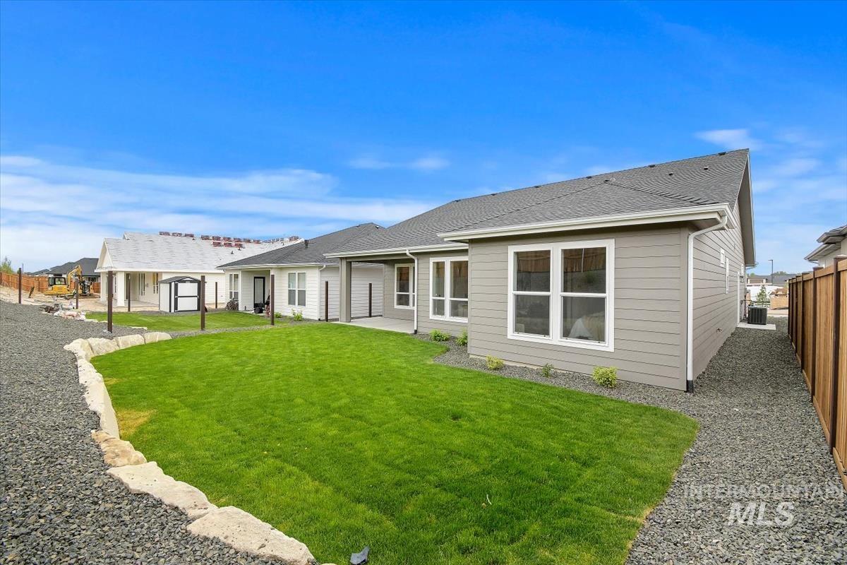 10851 W Lahinch Ln, Kuna, Idaho 83634, 3 Bedrooms, 2 Bathrooms, Residential For Sale, Price $589,880,MLS 98997713