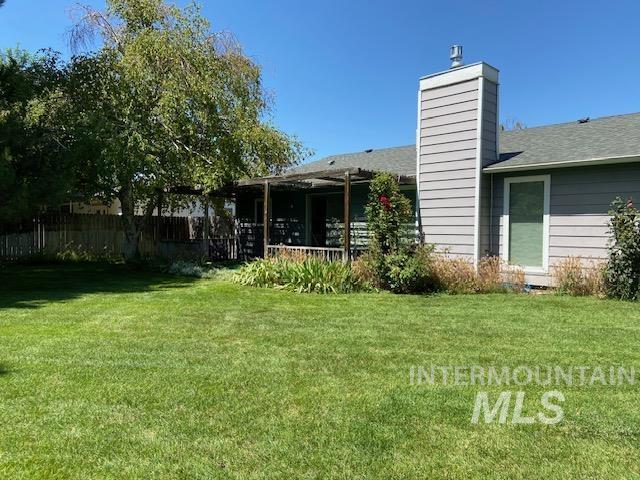 1530 Targhee Drive, Twin Falls, Idaho 83301, 3 Bedrooms, 2 Bathrooms, Residential For Sale, Price $350,000,MLS 98997714