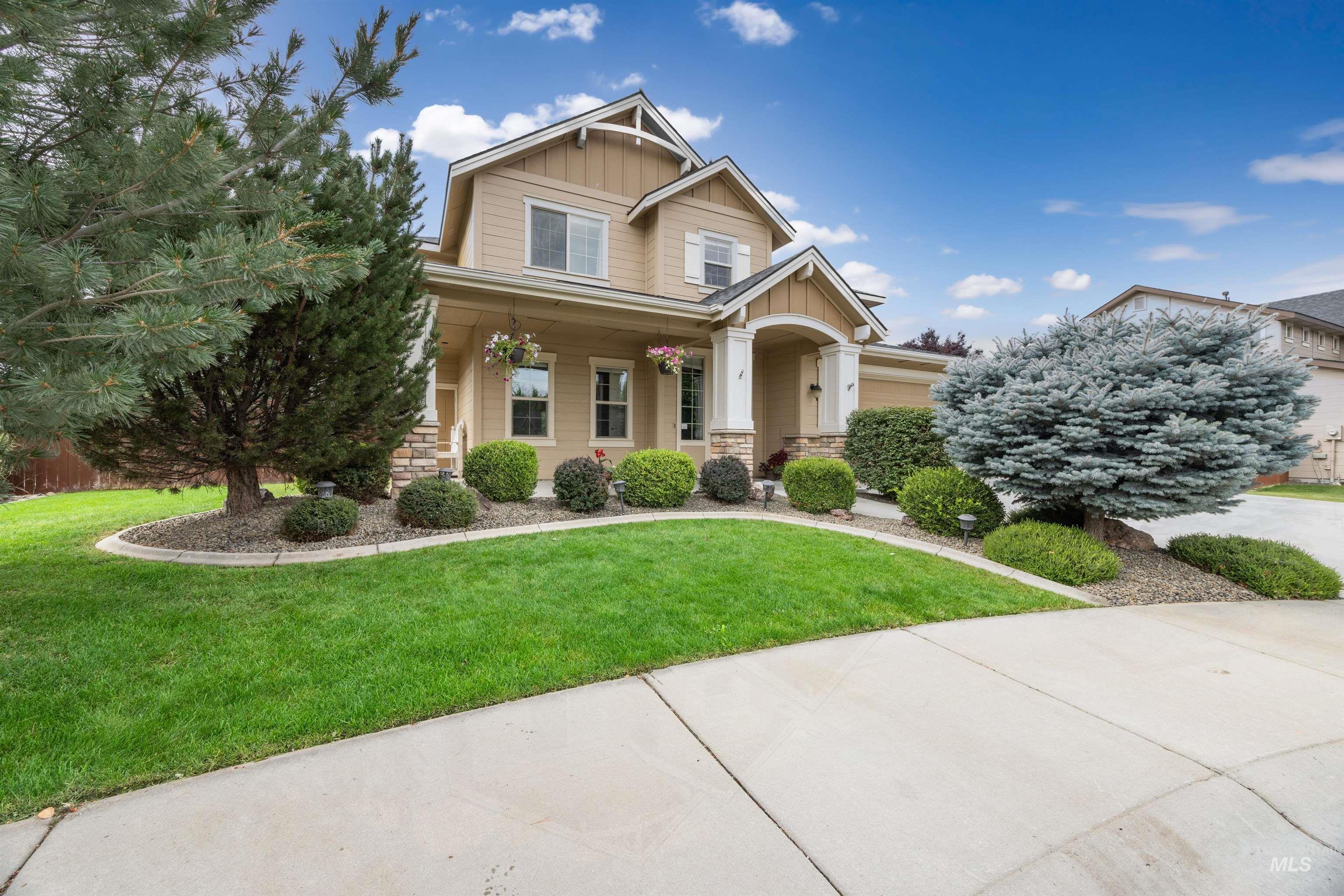 10049 W Chino Dr, Star, Idaho 83669, 4 Bedrooms, 3 Bathrooms, Residential For Sale, Price $609,900,MLS 98997715
