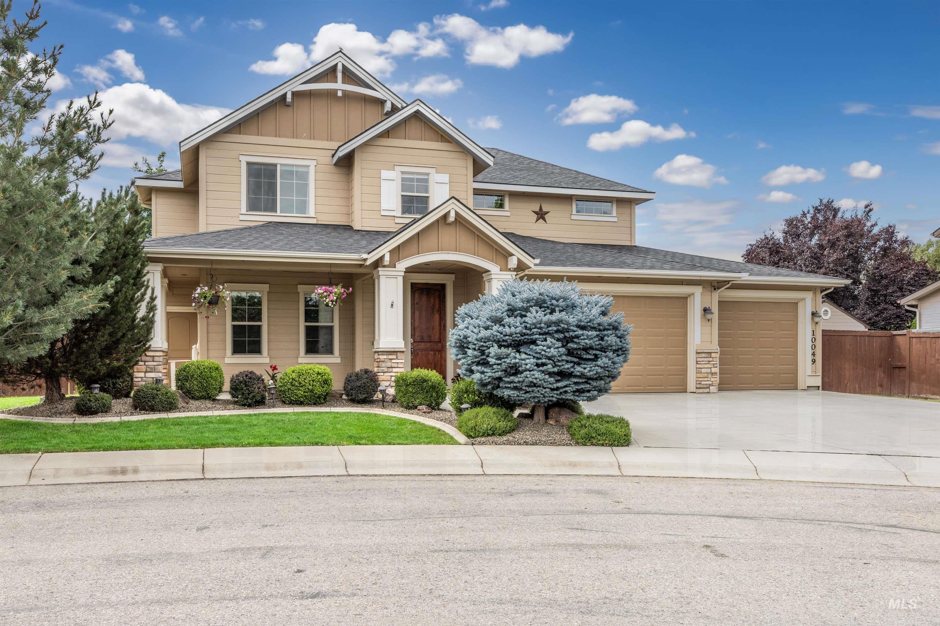 10049 W Chino Dr, Star, Idaho 83669, 4 Bedrooms, 3 Bathrooms, Residential For Sale, Price $609,900,MLS 98997715