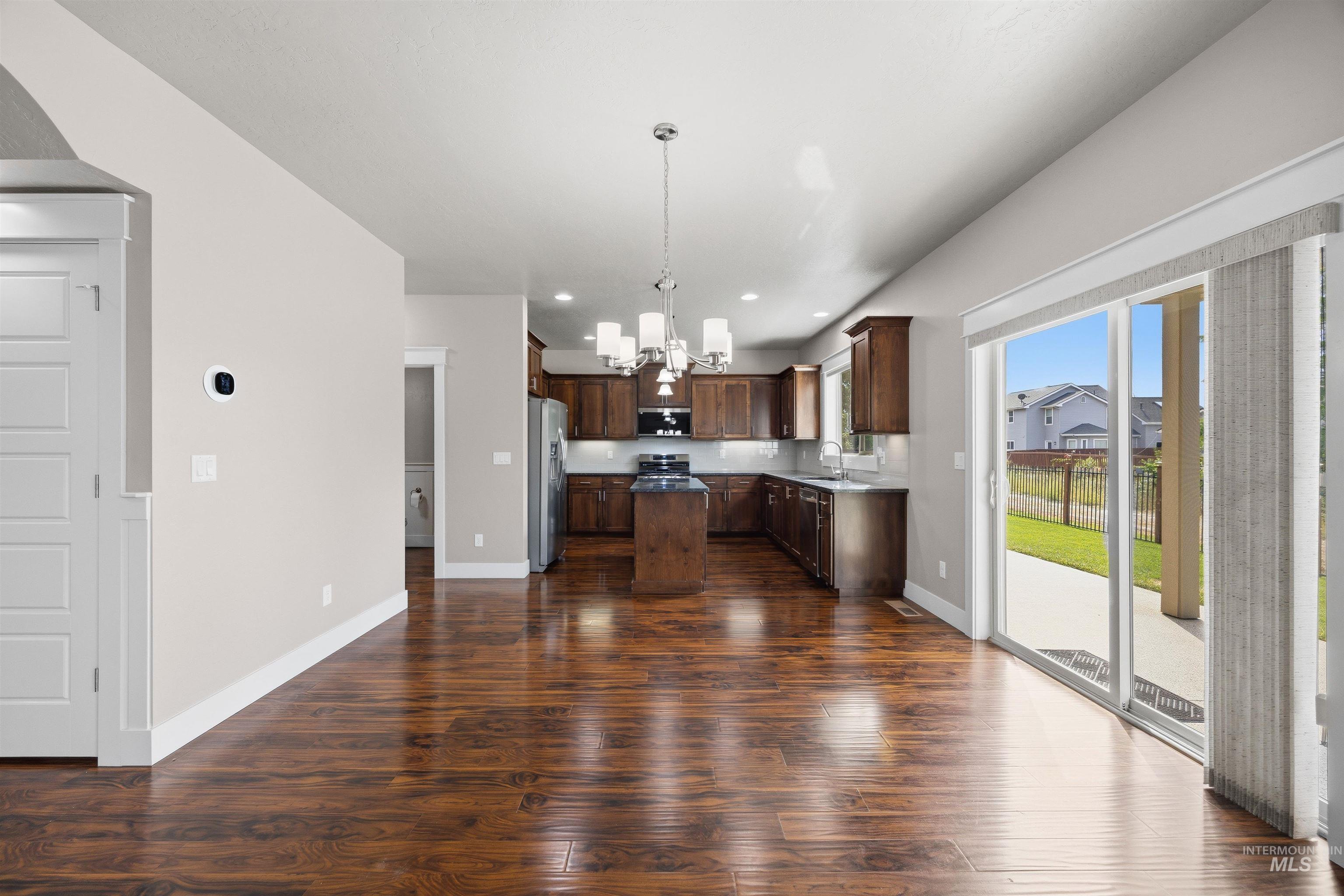 10049 W Chino Dr, Star, Idaho 83669, 4 Bedrooms, 3 Bathrooms, Residential For Sale, Price $609,900,MLS 98997715