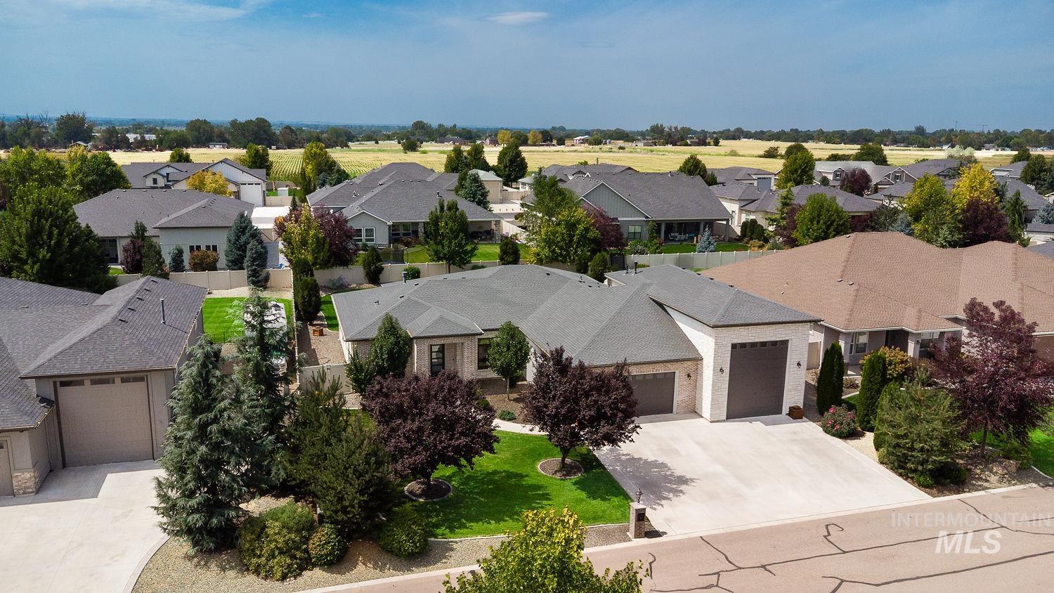 277 Dudley Ln., Nampa, Idaho 83687, 3 Bedrooms, 2.5 Bathrooms, Residential For Sale, Price $849,000,MLS 98997718