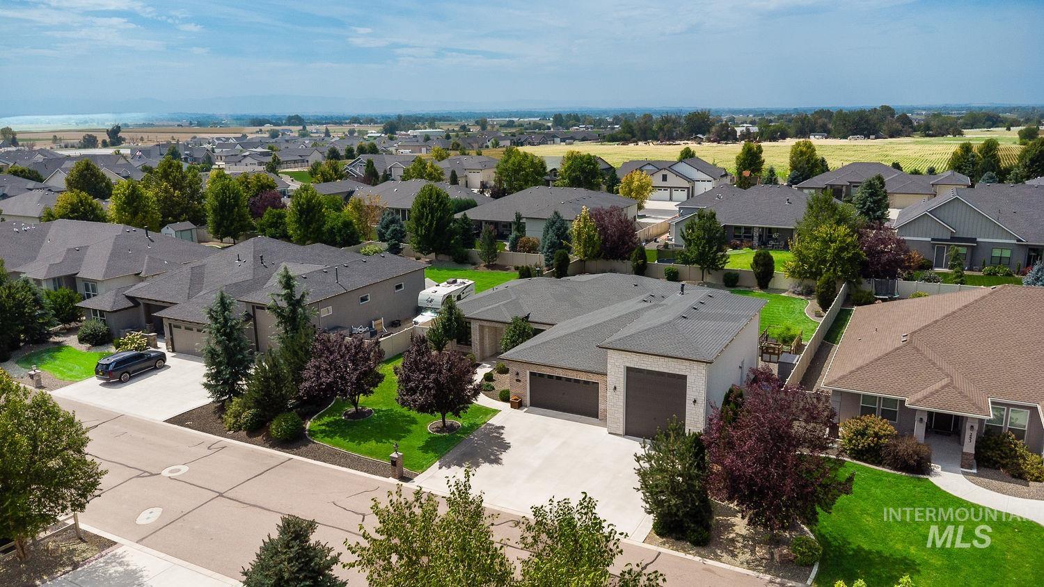 277 Dudley Ln., Nampa, Idaho 83687, 3 Bedrooms, 2.5 Bathrooms, Residential For Sale, Price $849,000,MLS 98997718