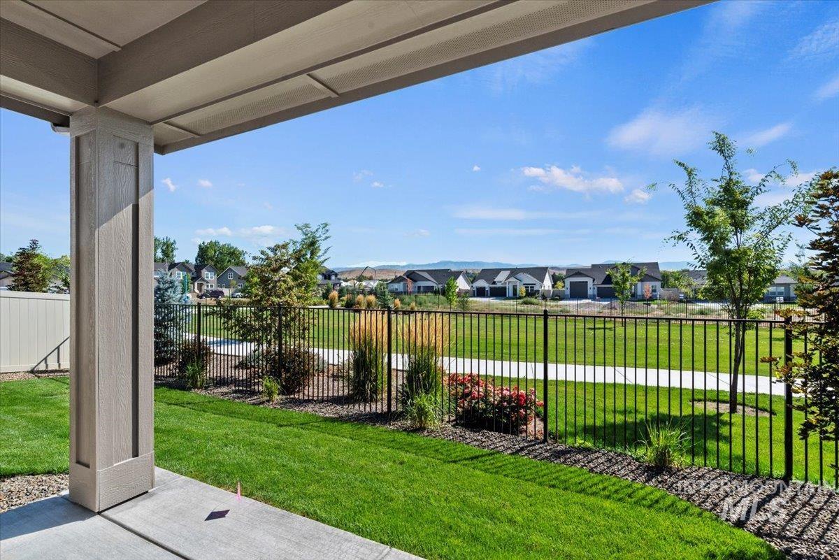 677 N Morning Glory Ave, Eagle, Idaho 83616, 3 Bedrooms, 2.5 Bathrooms, Residential For Sale, Price $720,000, 98997721