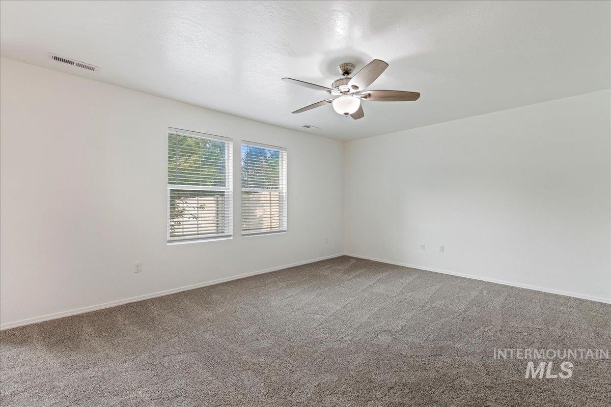 873 W Apple Pine St, Meridian, Idaho 83646, 3 Bedrooms, 2.5 Bathrooms, Residential For Sale, Price $389,990,MLS 98997724