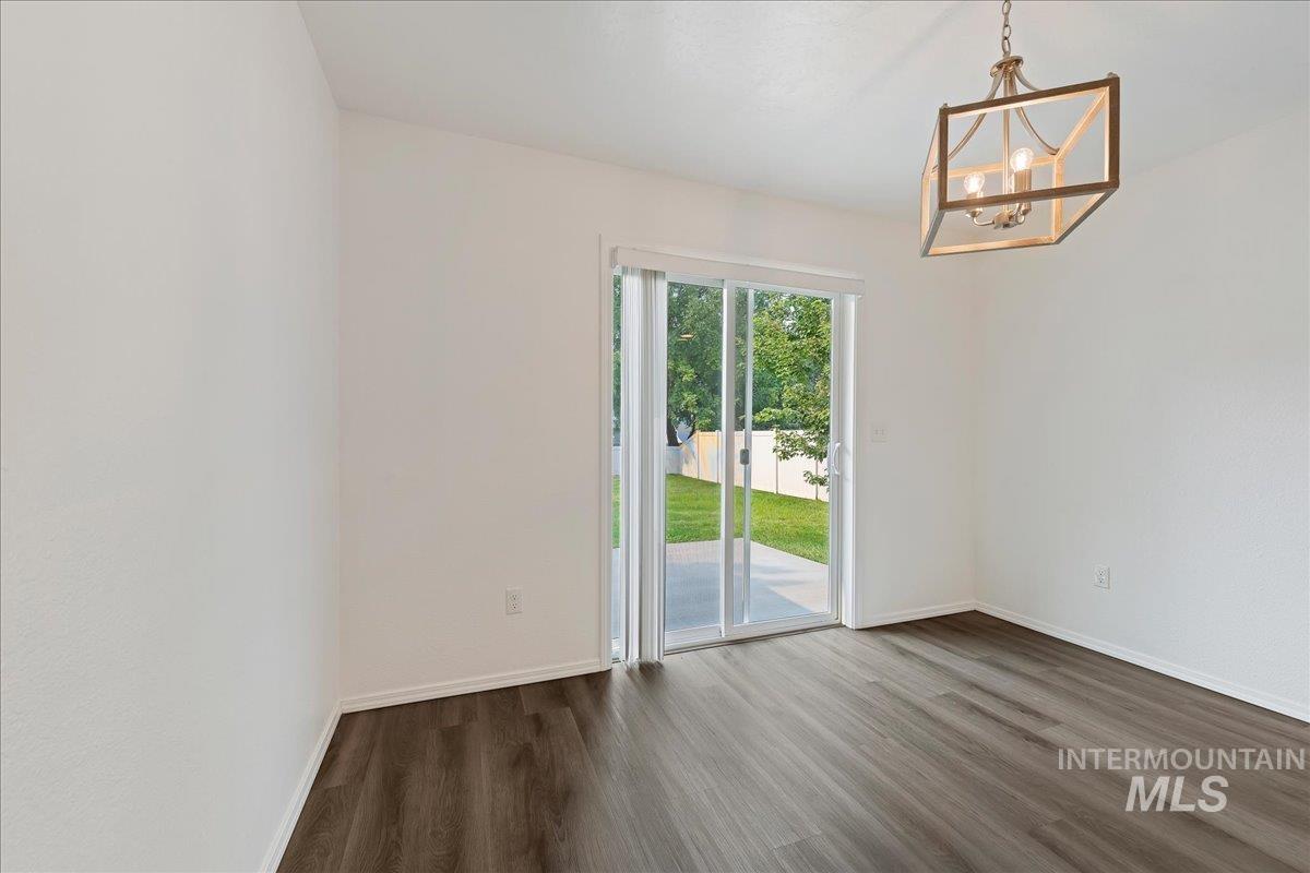 873 W Apple Pine St, Meridian, Idaho 83646, 3 Bedrooms, 2.5 Bathrooms, Residential For Sale, Price $389,990,MLS 98997724