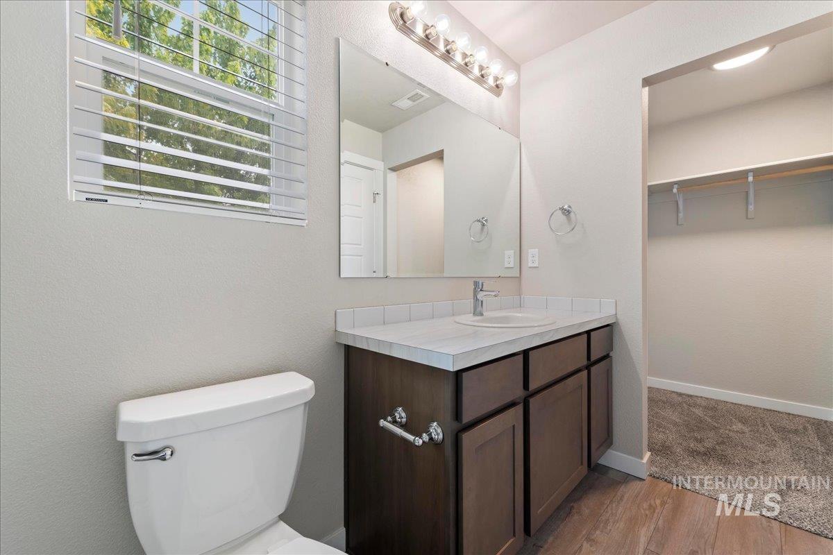 2488 E Blue Tick Street, Meridian, Idaho 83642, 2 Bedrooms, 2.5 Bathrooms, Residential For Sale, Price $374,990,MLS 98997725
