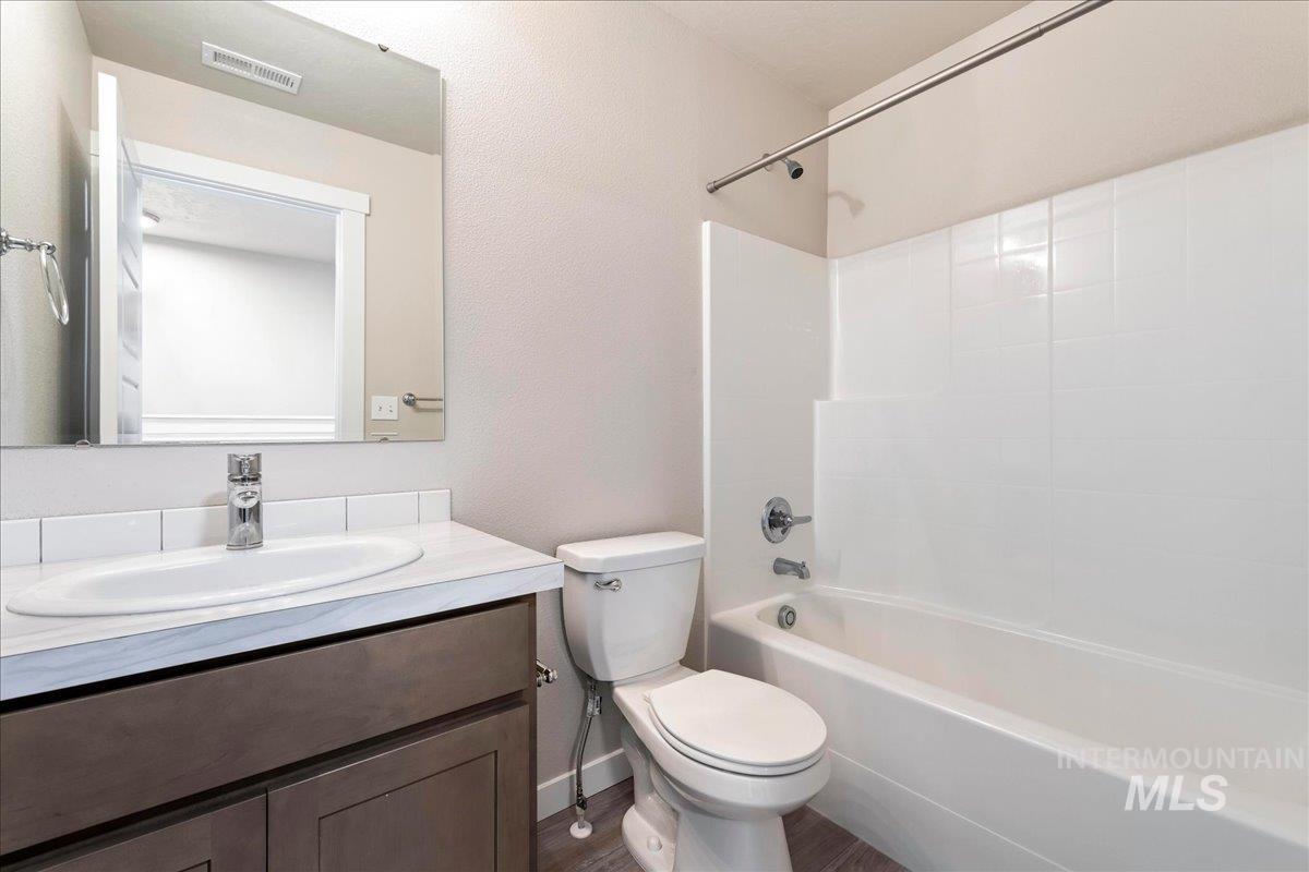 2488 E Blue Tick Street, Meridian, Idaho 83642, 2 Bedrooms, 2.5 Bathrooms, Residential For Sale, Price $374,990,MLS 98997725