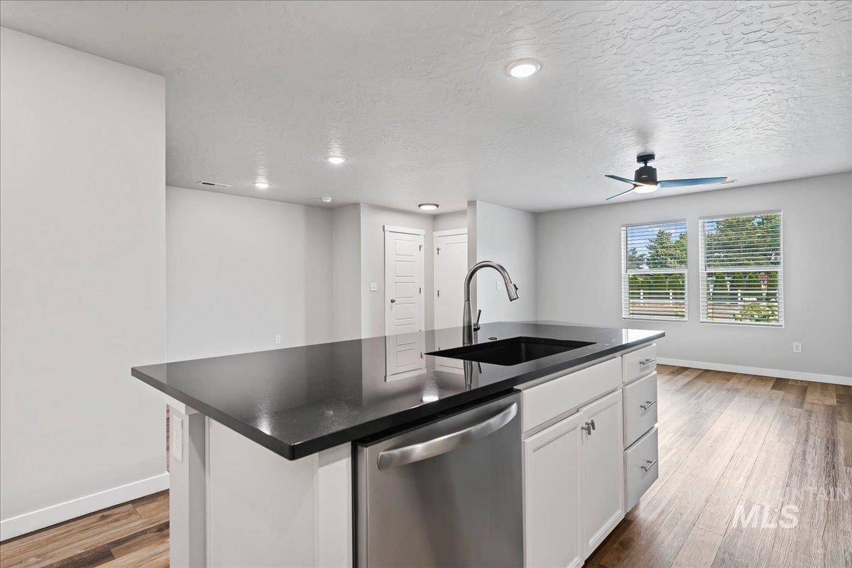 12535 W Victory Rd, Boise, Idaho 83709, 3 Bedrooms, 2.5 Bathrooms, Residential For Sale, Price $403,990,MLS 98997726