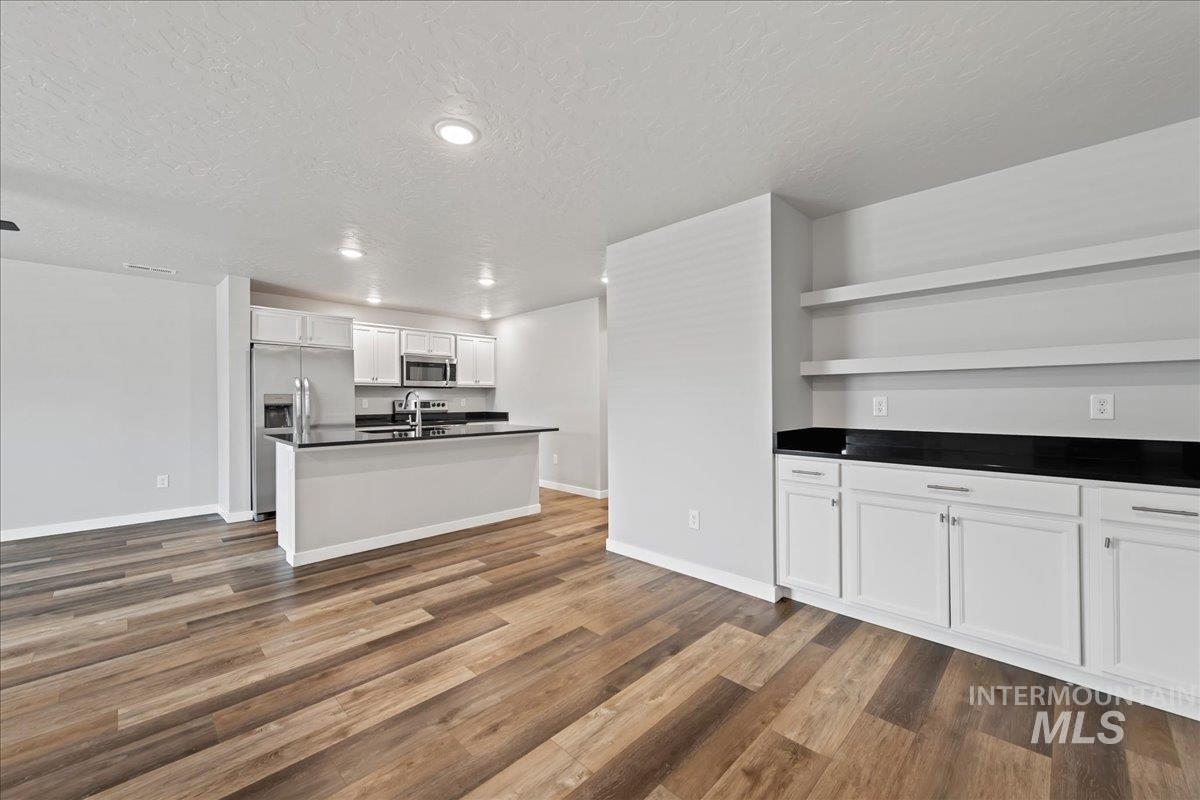 12535 W Victory Rd, Boise, Idaho 83709, 3 Bedrooms, 2.5 Bathrooms, Residential For Sale, Price $403,990,MLS 98997726