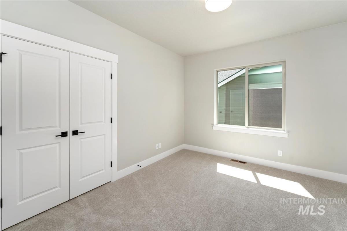 6616 N Good Dr, Eagle, Idaho 83629, 4 Bedrooms, 2 Bathrooms, Residential For Sale, Price $649,880,MLS 98997727