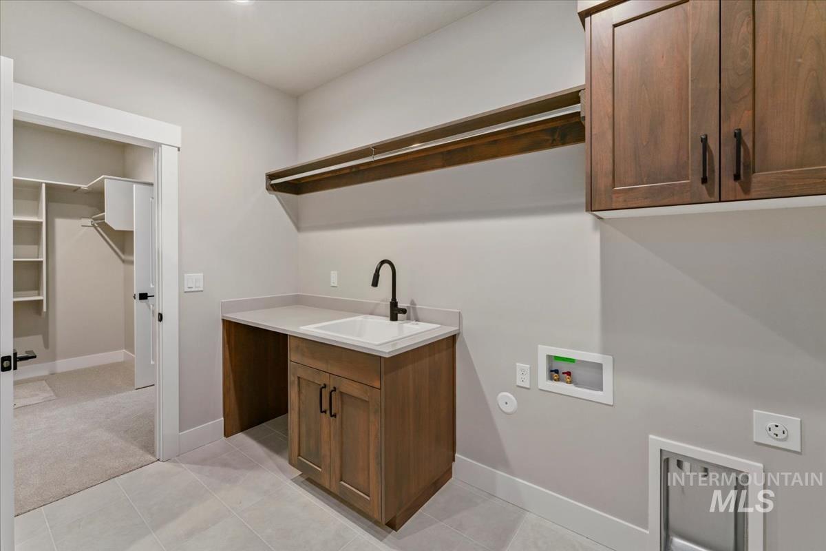 6616 N Good Dr, Eagle, Idaho 83629, 4 Bedrooms, 2 Bathrooms, Residential For Sale, Price $649,880,MLS 98997727
