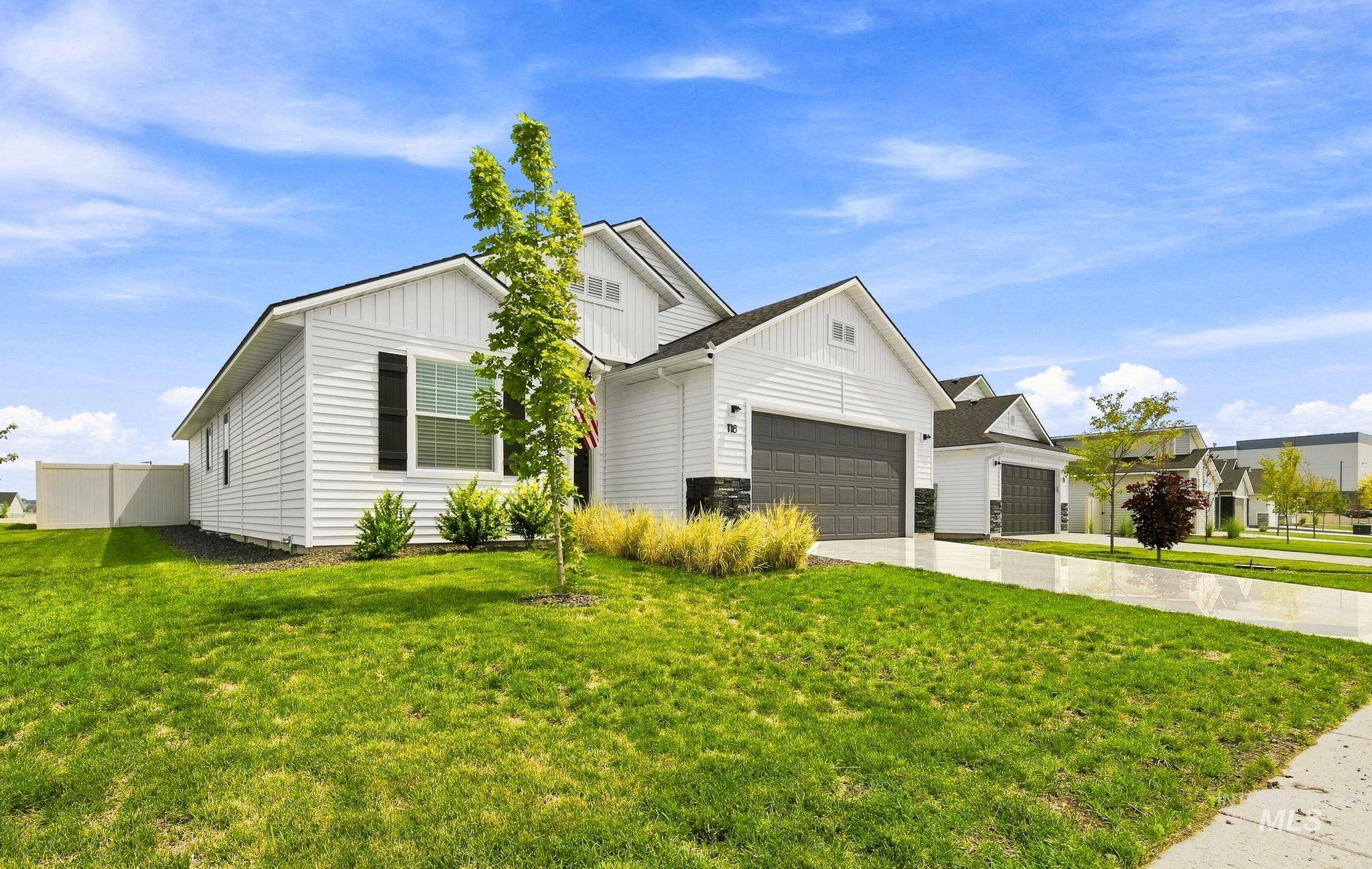118 Golinda Ave, Caldwell, Idaho 83605, 3 Bedrooms, 2 Bathrooms, Residential For Sale, Price $405,000,MLS 98997728