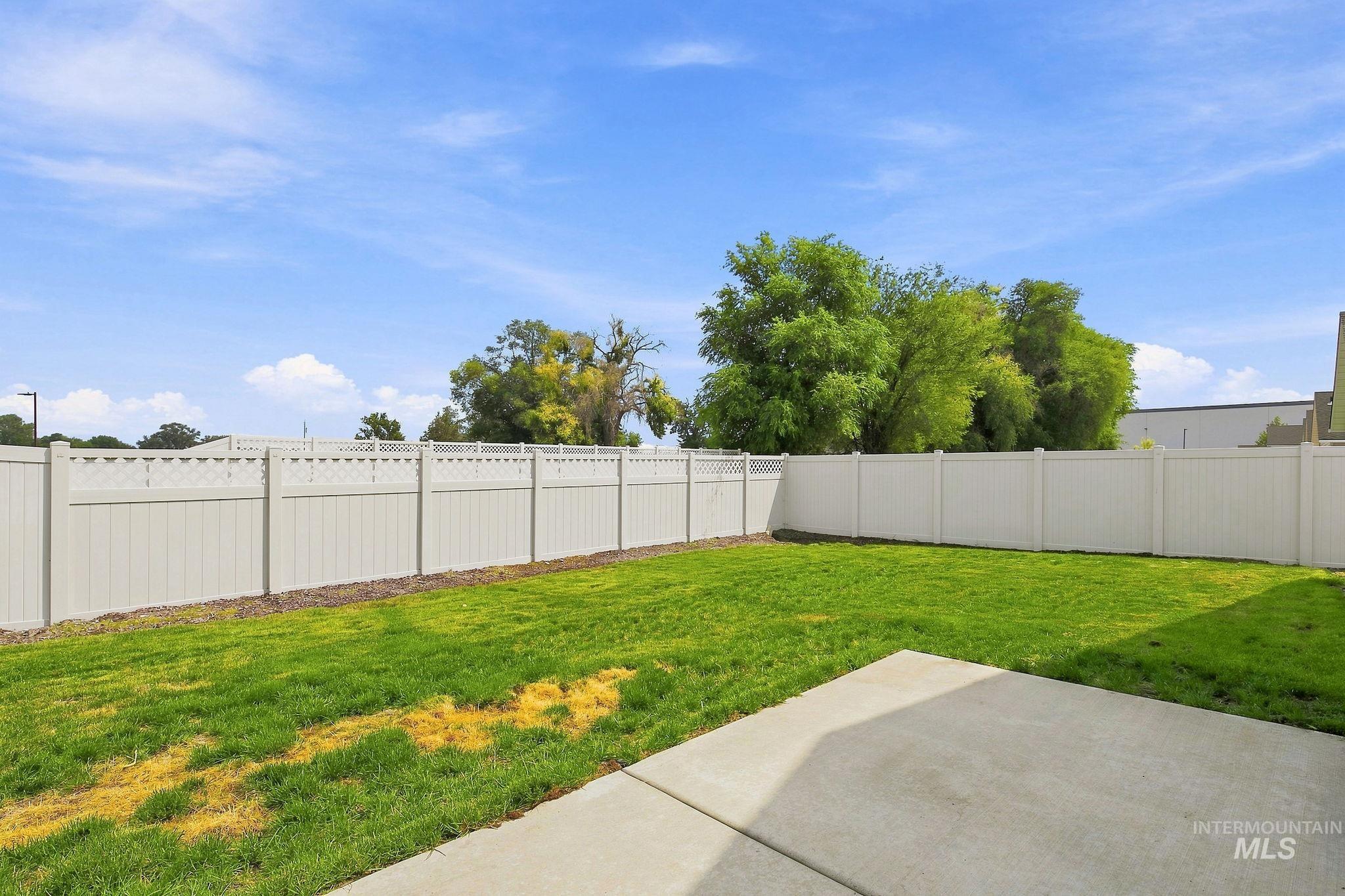 118 Golinda Ave, Caldwell, Idaho 83605, 3 Bedrooms, 2 Bathrooms, Residential For Sale, Price $405,000,MLS 98997728