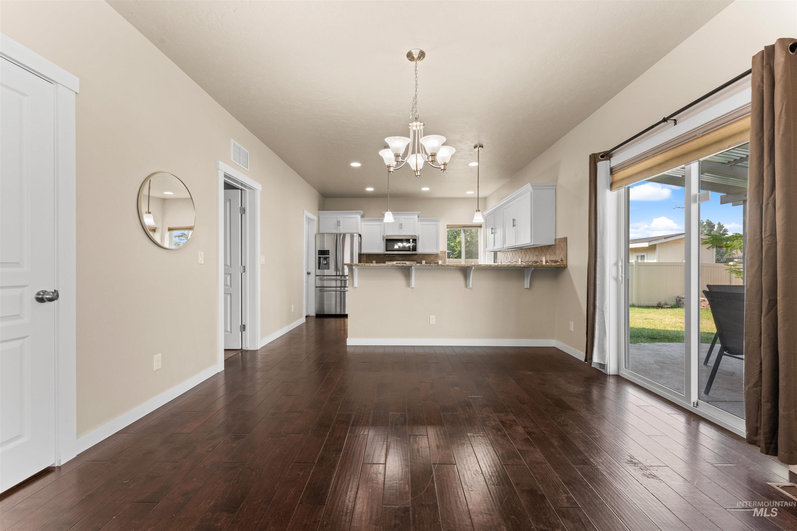 3341 S Arno Ave, Meridian, Idaho 83642, 4 Bedrooms, 2.5 Bathrooms, Residential For Sale, Price $567,700,MLS 98997729