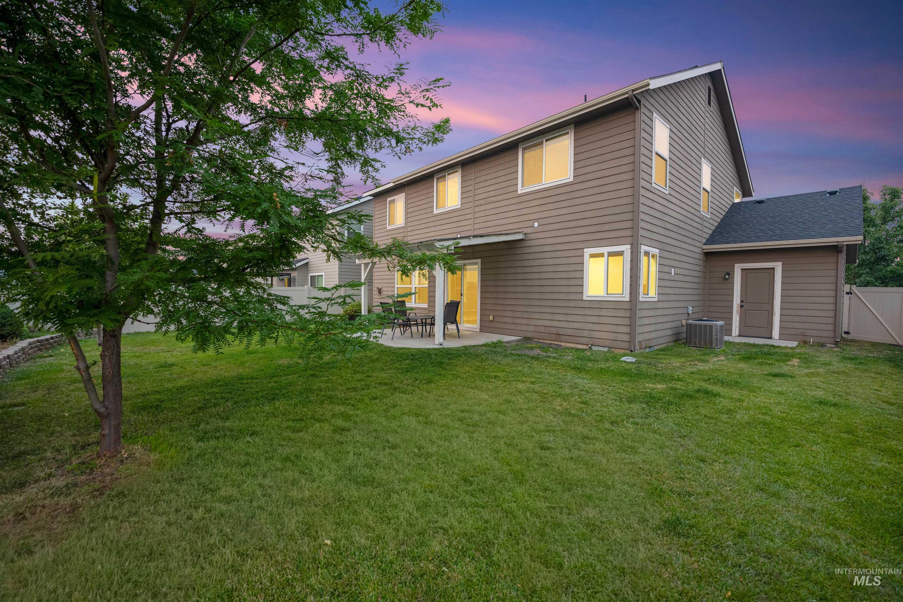 3341 S Arno Ave, Meridian, Idaho 83642, 4 Bedrooms, 2.5 Bathrooms, Residential For Sale, Price $567,700,MLS 98997729