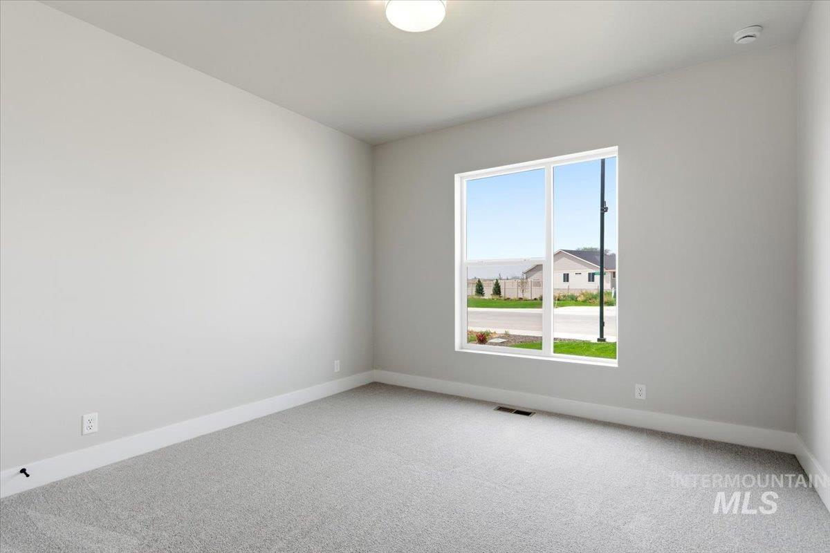 4420 E Dillinger St, Nampa, Idaho 83687, 5 Bedrooms, 3 Bathrooms, Residential For Sale, Price $649,880,MLS 98997730