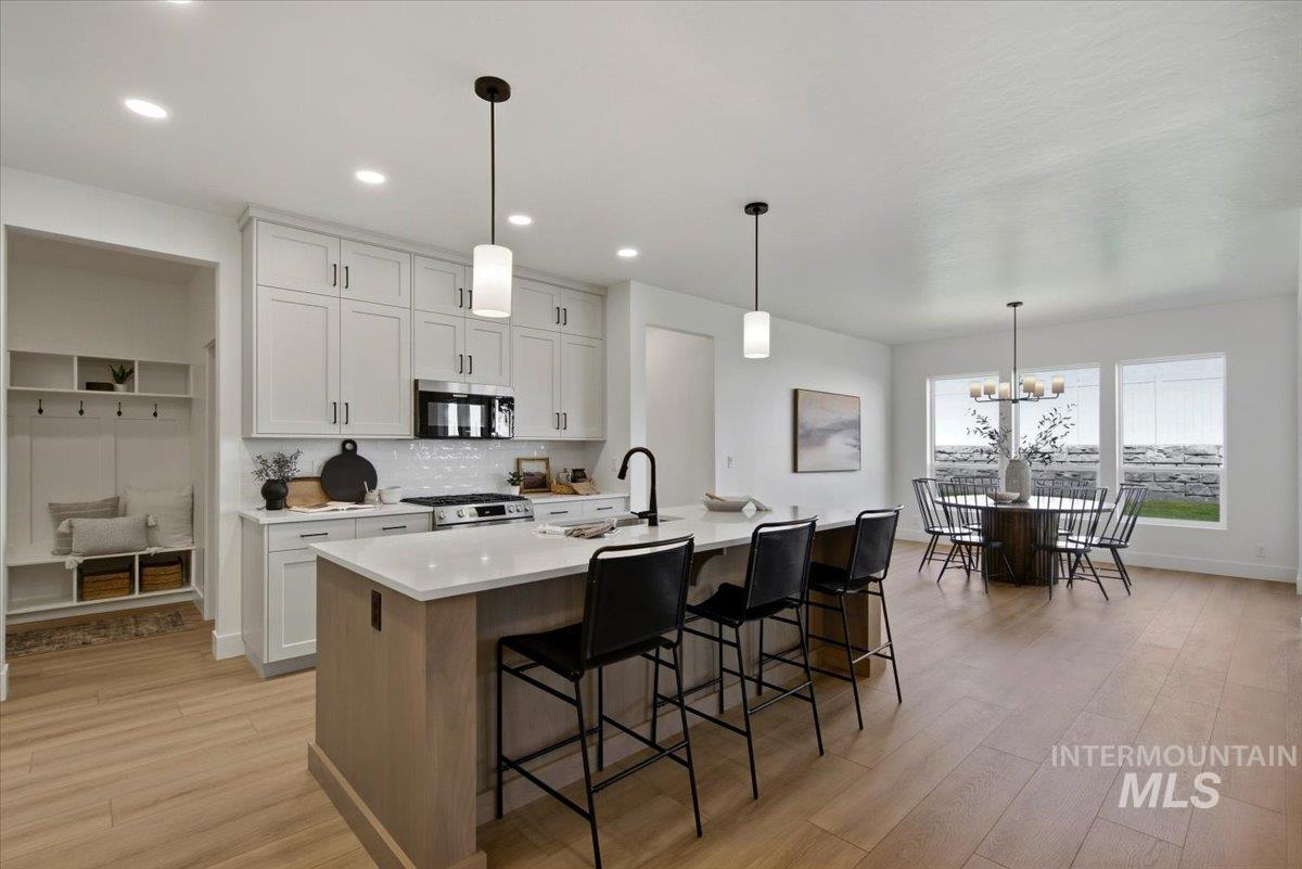 4420 E Dillinger St, Nampa, Idaho 83687, 5 Bedrooms, 3 Bathrooms, Residential For Sale, Price $649,880,MLS 98997730