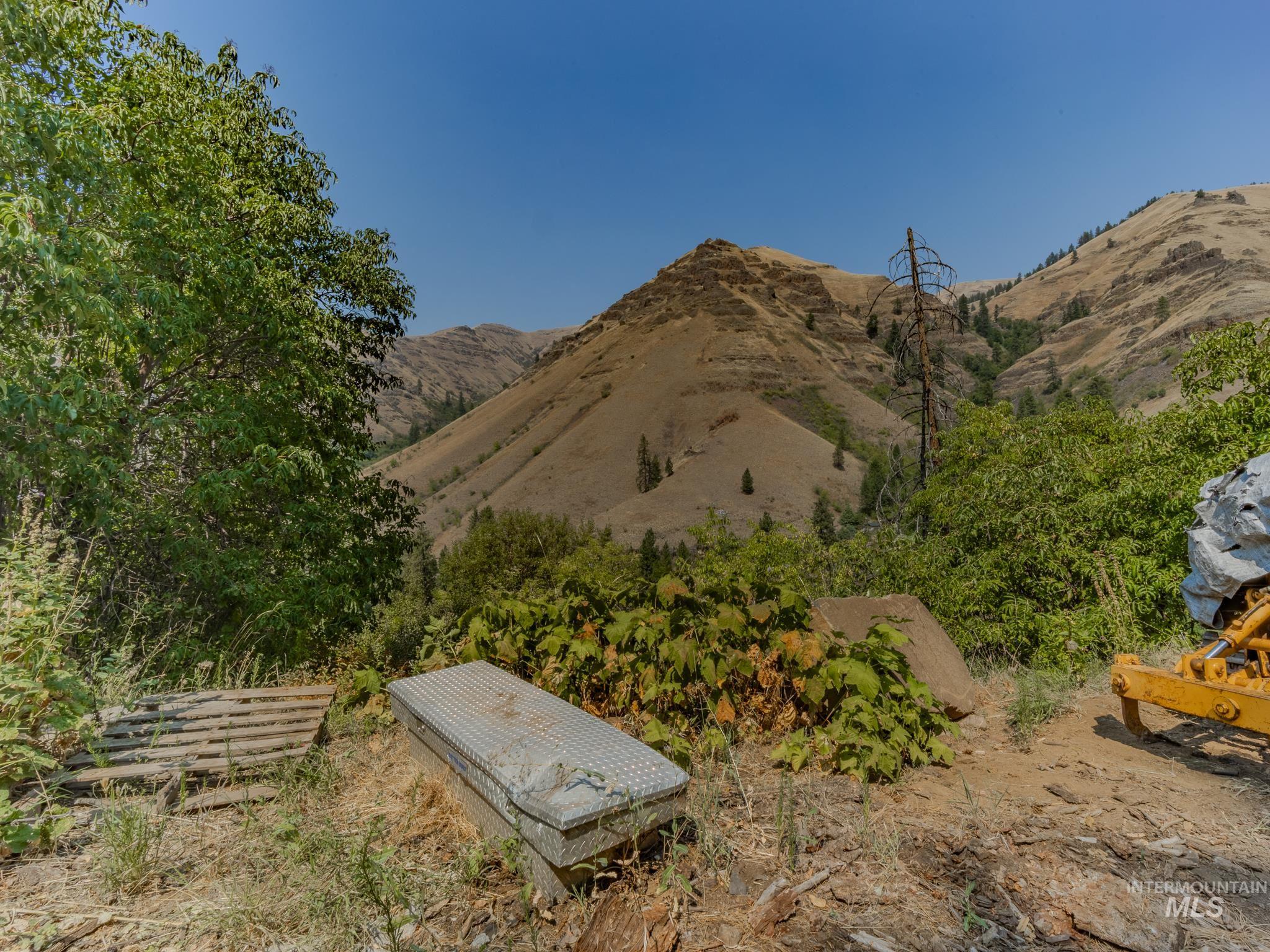 578 Getta Creek Rd, CottonWood, Idaho 83522, 1 Bedroom, 1 Bathroom, Residential For Sale, Price $350,000,MLS 98997731