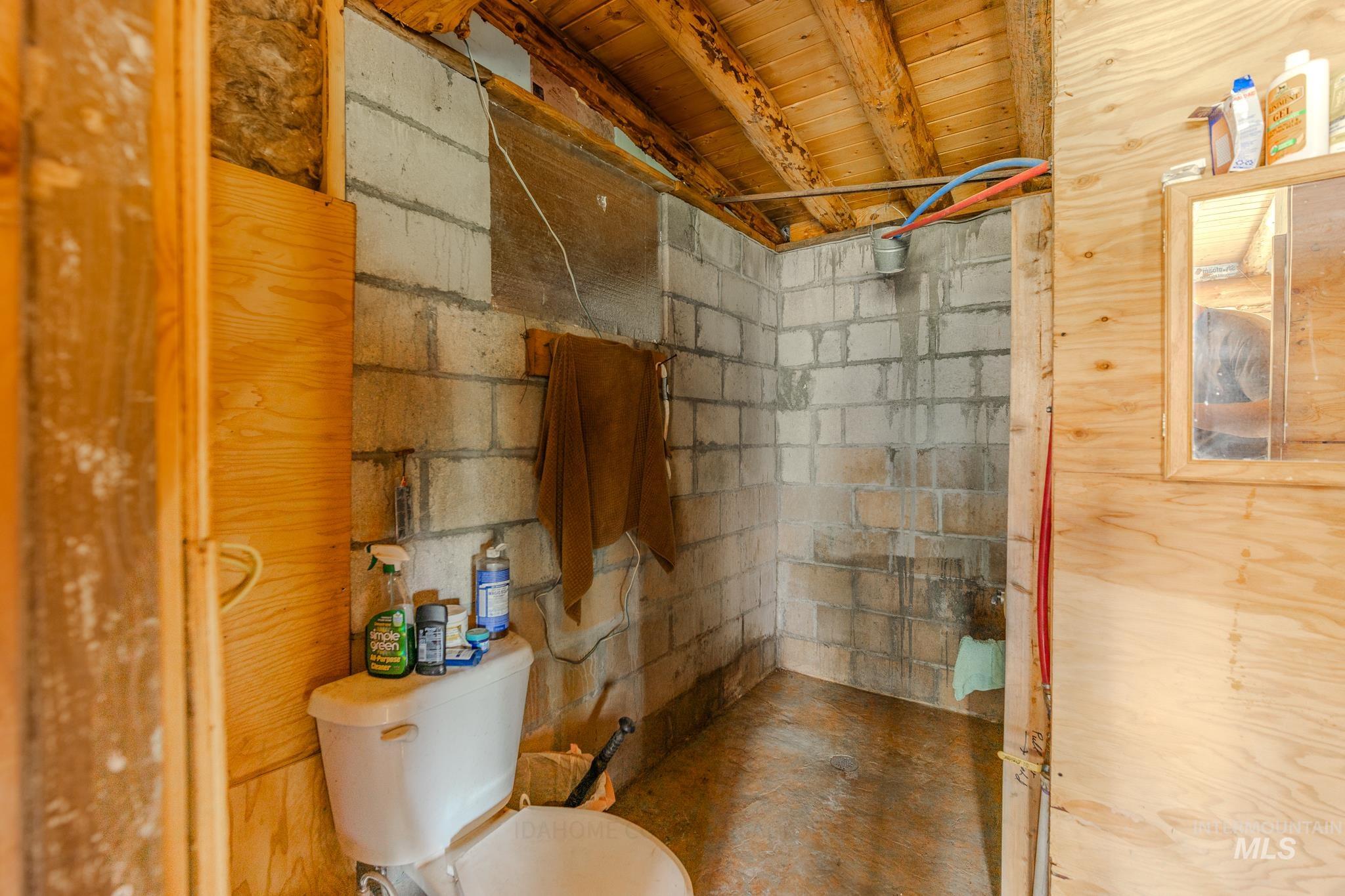 578 Getta Creek Rd, CottonWood, Idaho 83522, 1 Bedroom, 1 Bathroom, Residential For Sale, Price $350,000,MLS 98997731