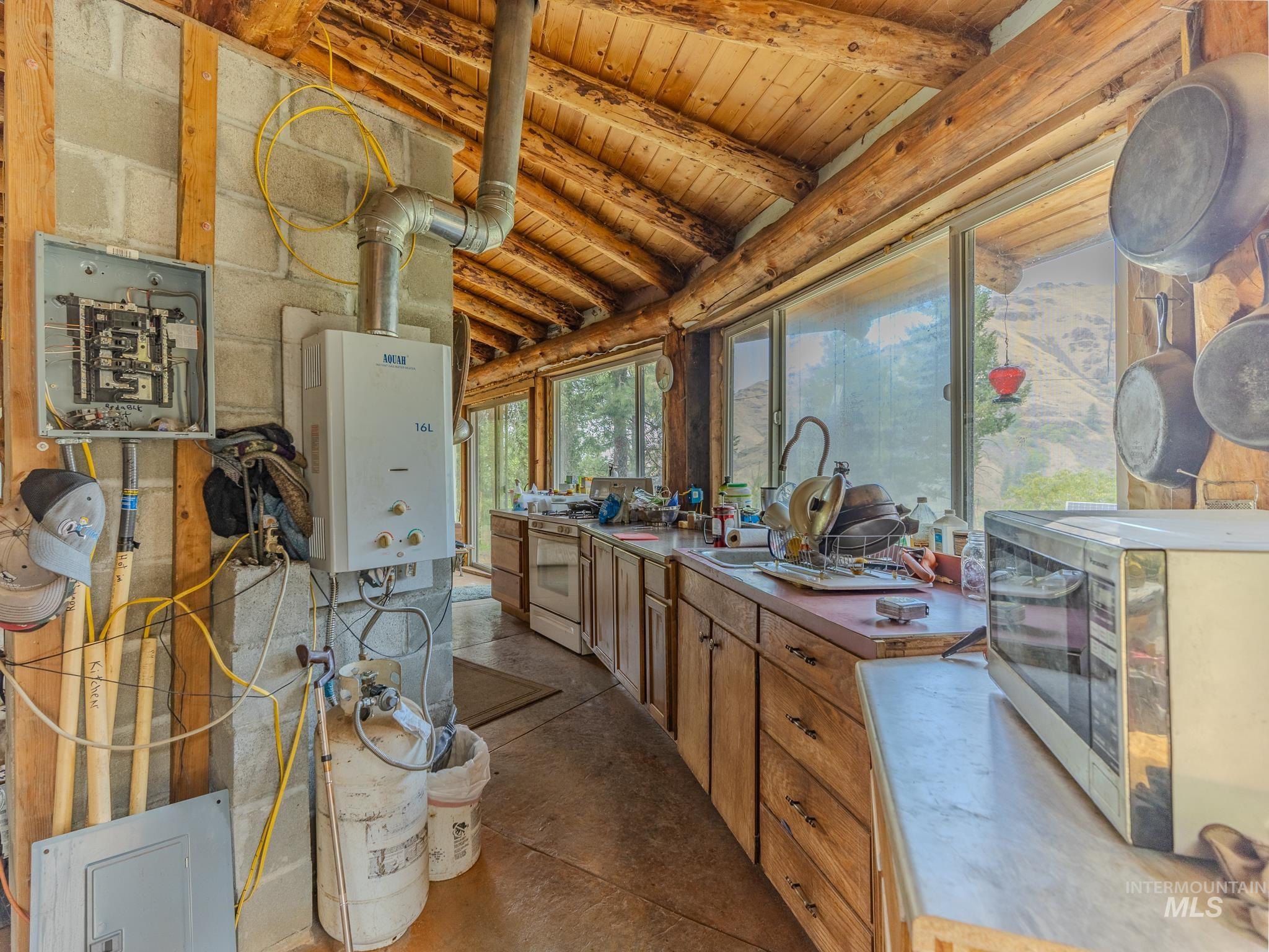 578 Getta Creek Rd, CottonWood, Idaho 83522, 1 Bedroom, 1 Bathroom, Residential For Sale, Price $350,000,MLS 98997731