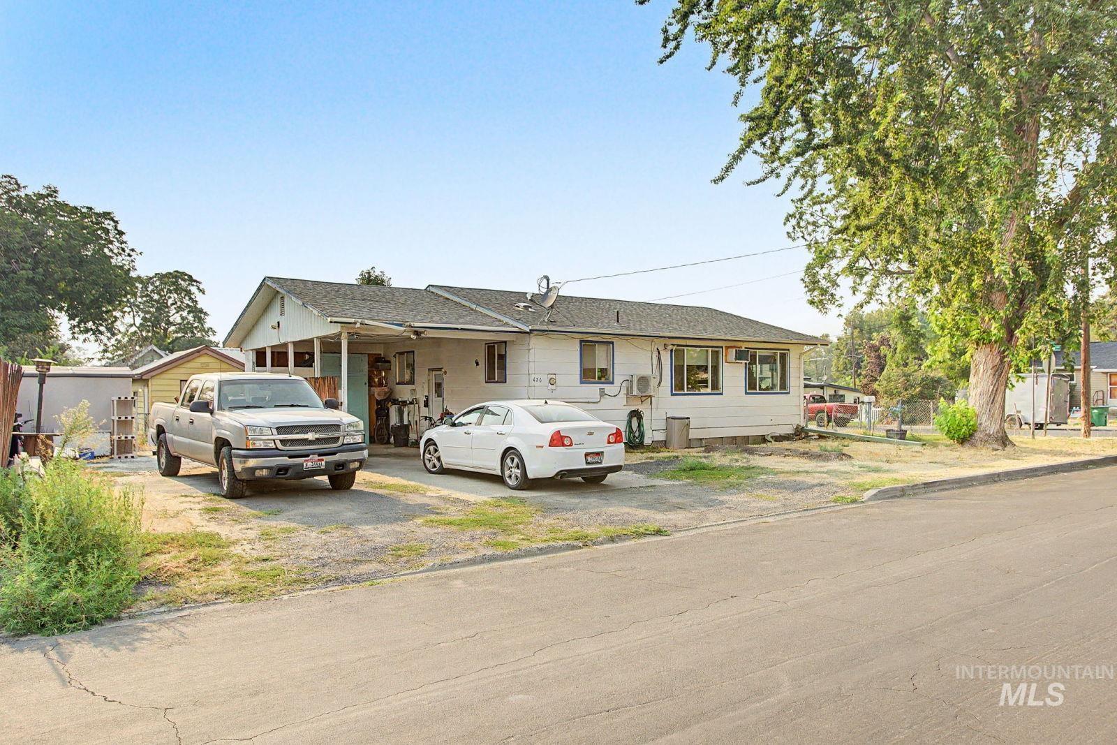 426 16th Ave, Lewiston, Idaho 83501, 3 Bedrooms, 2 Bathrooms, Residential For Sale, Price $310,000,MLS 98997734