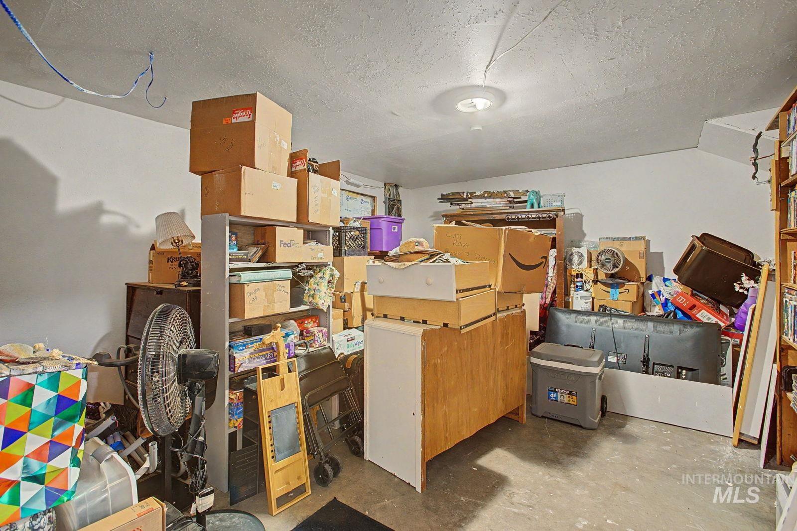 426 16th Ave, Lewiston, Idaho 83501, 3 Bedrooms, 2 Bathrooms, Residential For Sale, Price $310,000,MLS 98997734