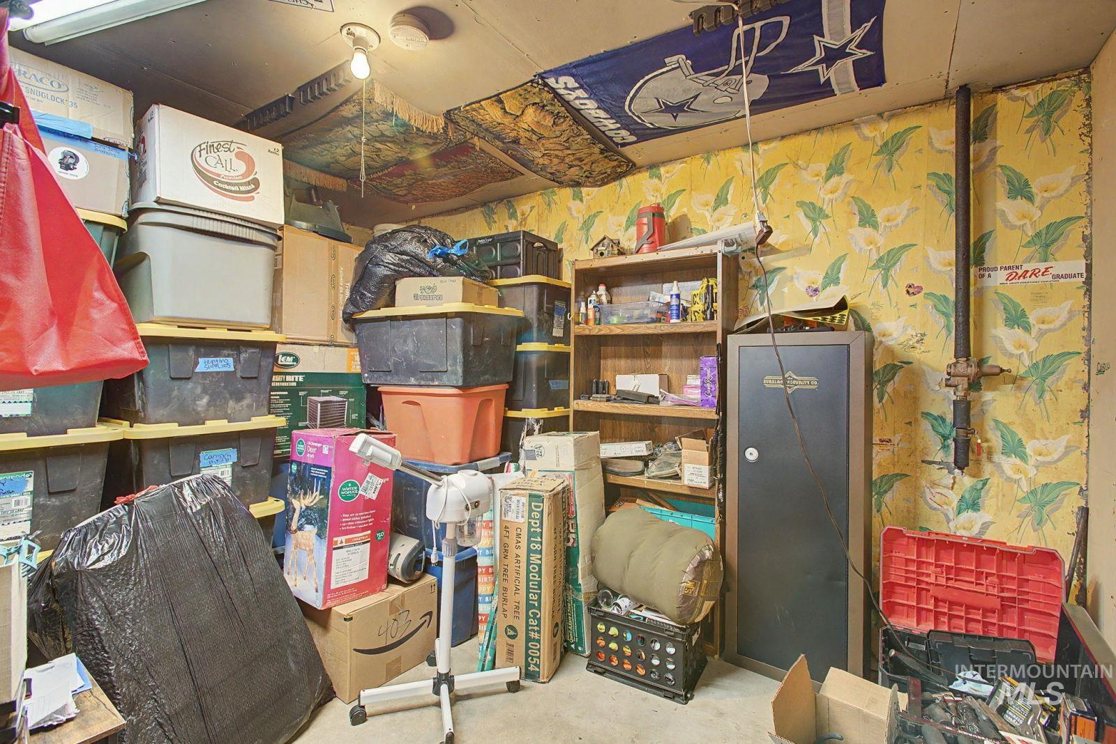 426 16th Ave, Lewiston, Idaho 83501, 3 Bedrooms, 2 Bathrooms, Residential For Sale, Price $310,000,MLS 98997734