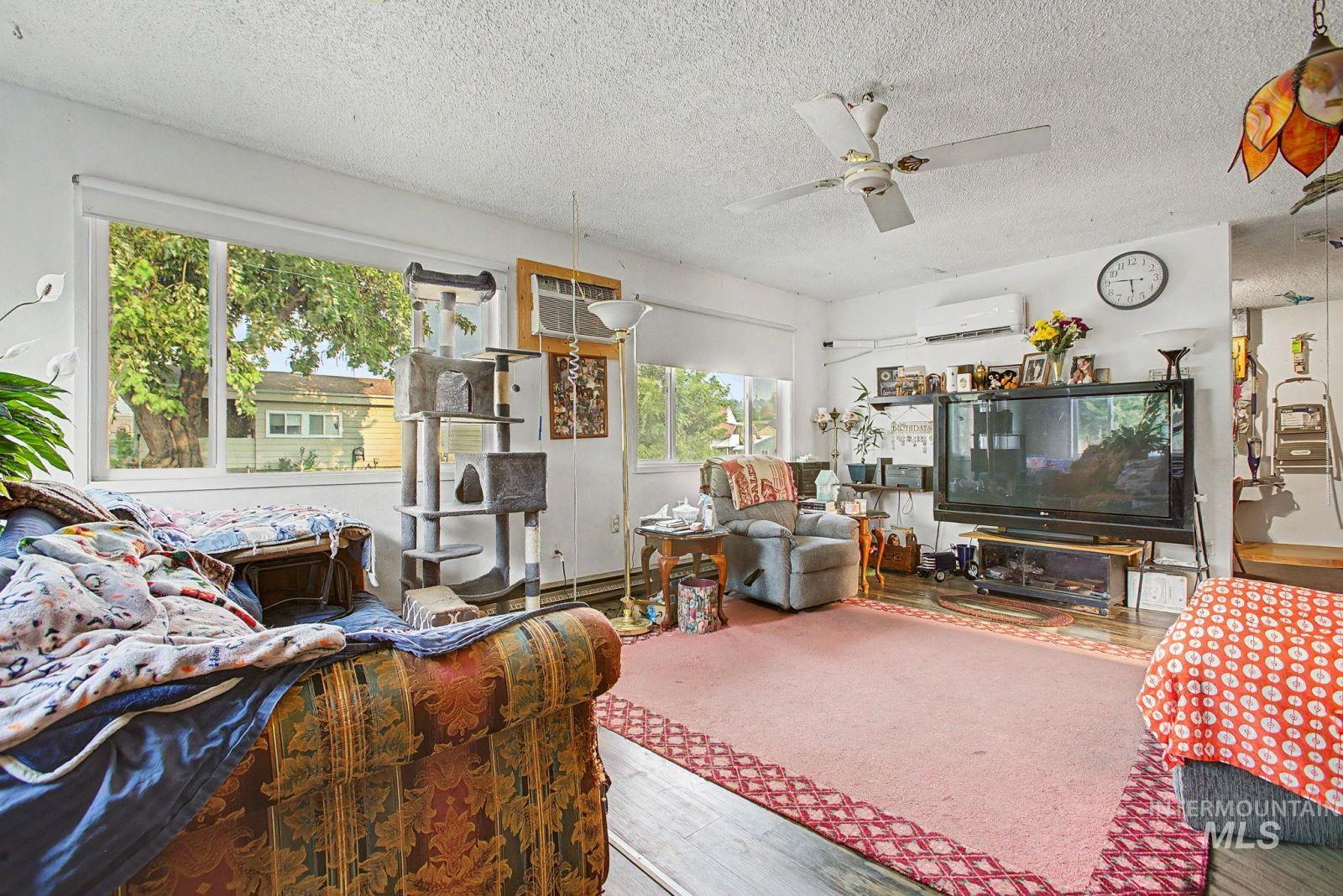 426 16th Ave, Lewiston, Idaho 83501, 3 Bedrooms, 2 Bathrooms, Residential For Sale, Price $310,000,MLS 98997734