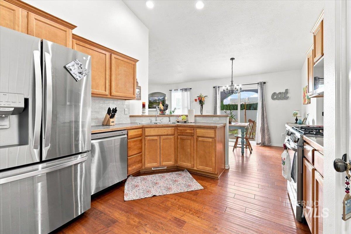 4321 E Tuscany Ave, Nampa, Idaho 83686, 4 Bedrooms, 2 Bathrooms, Residential For Sale, Price $399,900, 98997739