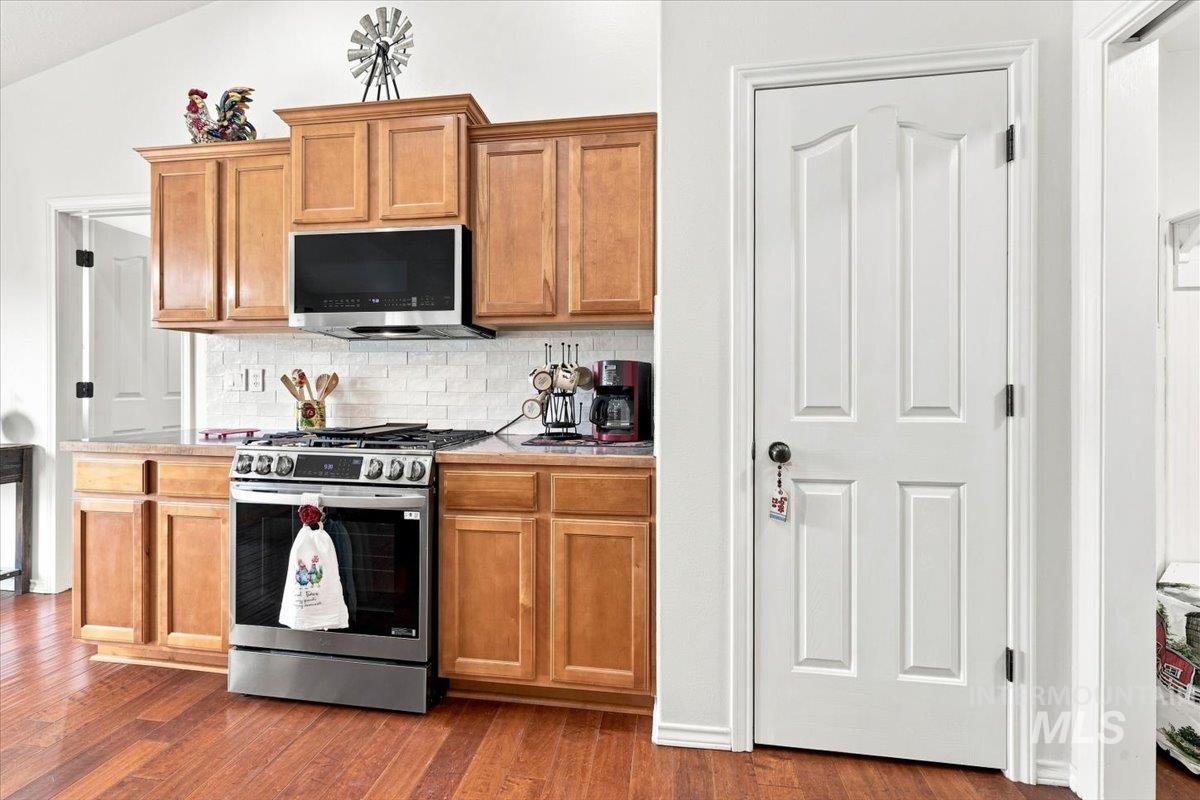 4321 E Tuscany Ave, Nampa, Idaho 83686, 4 Bedrooms, 2 Bathrooms, Residential For Sale, Price $399,900, 98997739