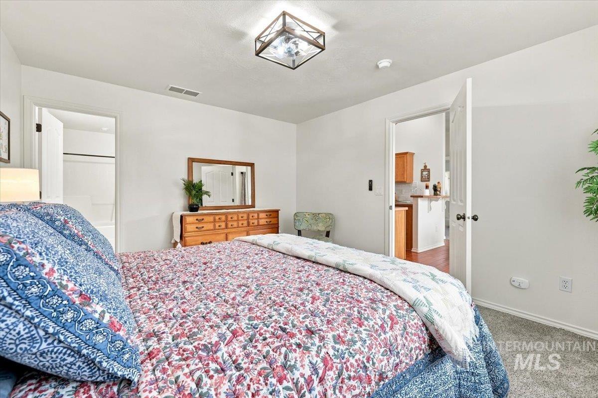 4321 E Tuscany Ave, Nampa, Idaho 83686, 4 Bedrooms, 2 Bathrooms, Residential For Sale, Price $399,900, 98997739
