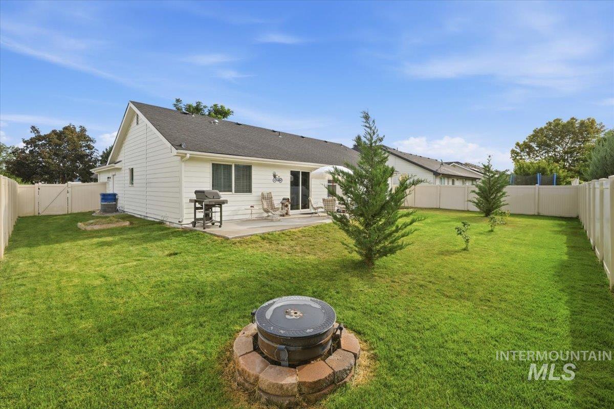 4321 E Tuscany Ave, Nampa, Idaho 83686, 4 Bedrooms, 2 Bathrooms, Residential For Sale, Price $399,900, 98997739