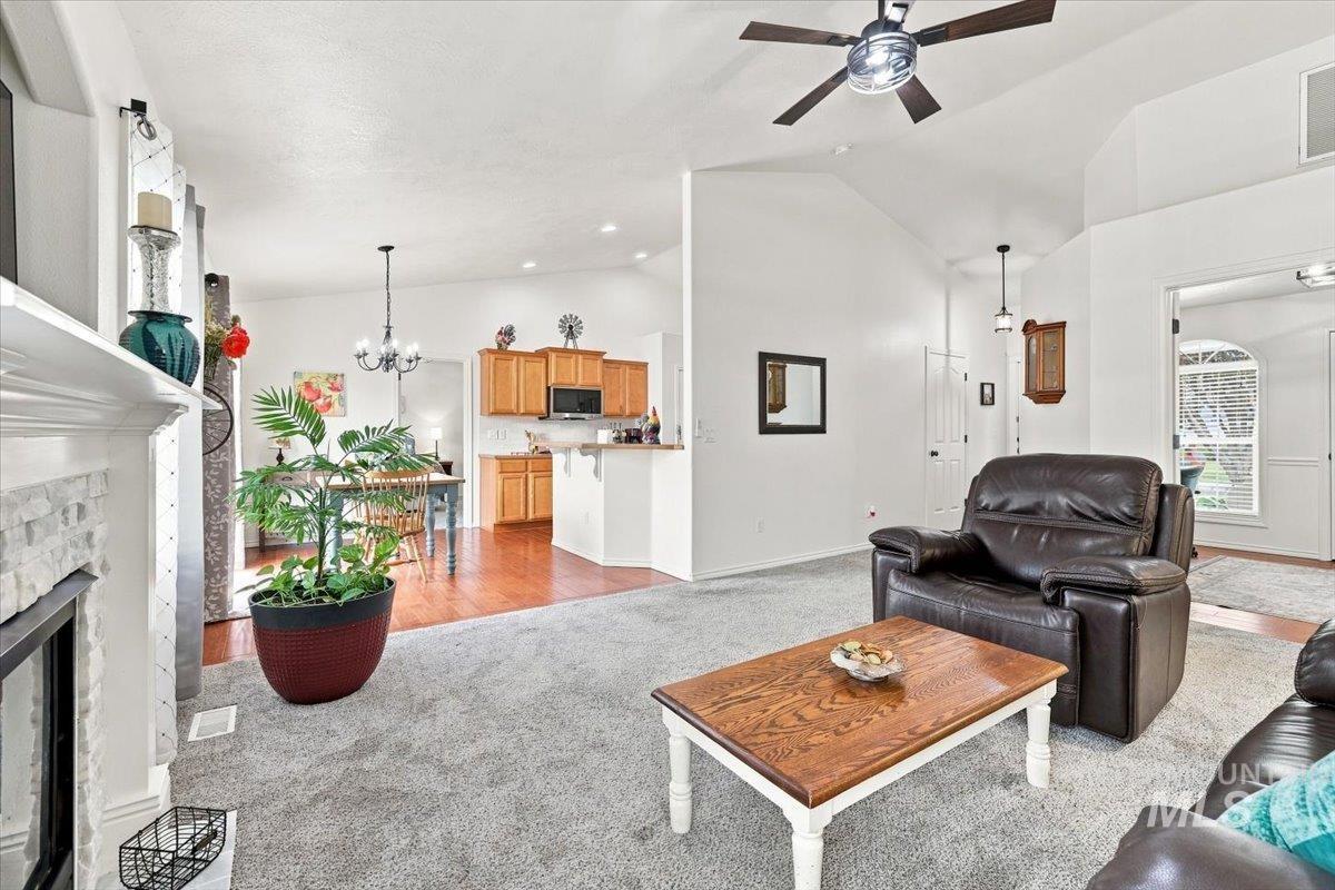 4321 E Tuscany Ave, Nampa, Idaho 83686, 4 Bedrooms, 2 Bathrooms, Residential For Sale, Price $399,900, 98997739