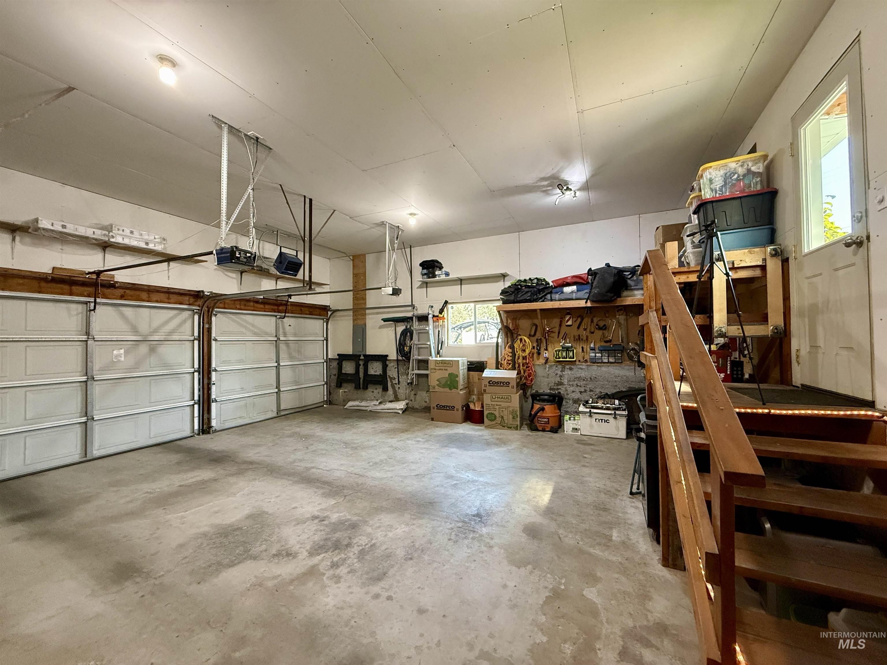 636 Dawn Drive, Grangeville, Idaho 83530, 3 Bedrooms, 2 Bathrooms, Residential For Sale, Price $550,000,MLS 98997745