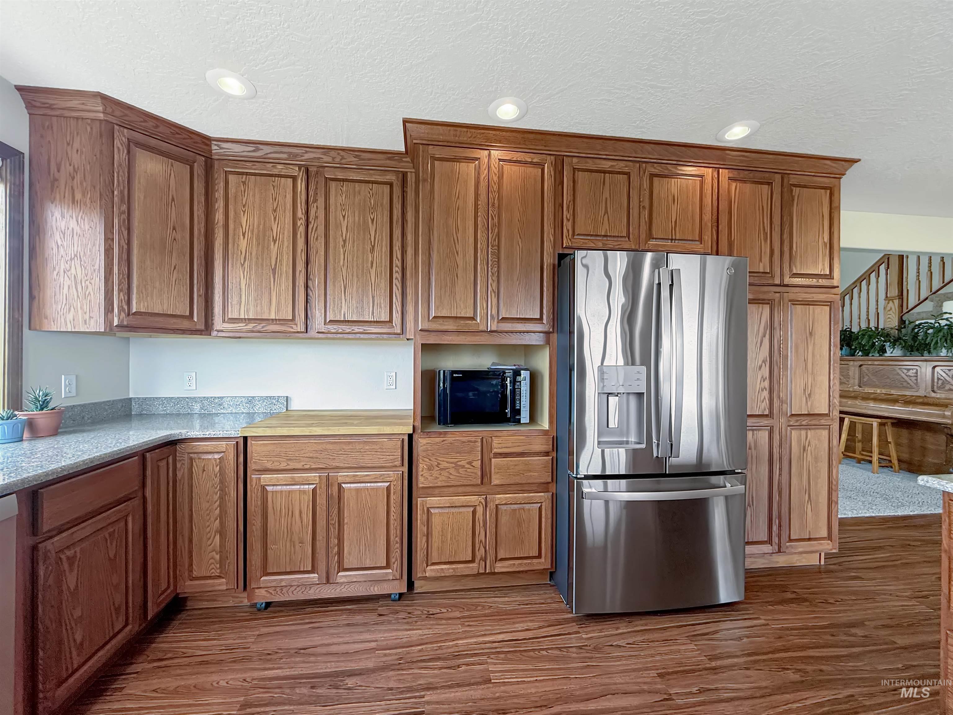 148 Meadow Grass Loop, Grangeville, Idaho 83530, 3 Bedrooms, 3 Bathrooms, Residential For Sale, Price $637,500,MLS 98997752