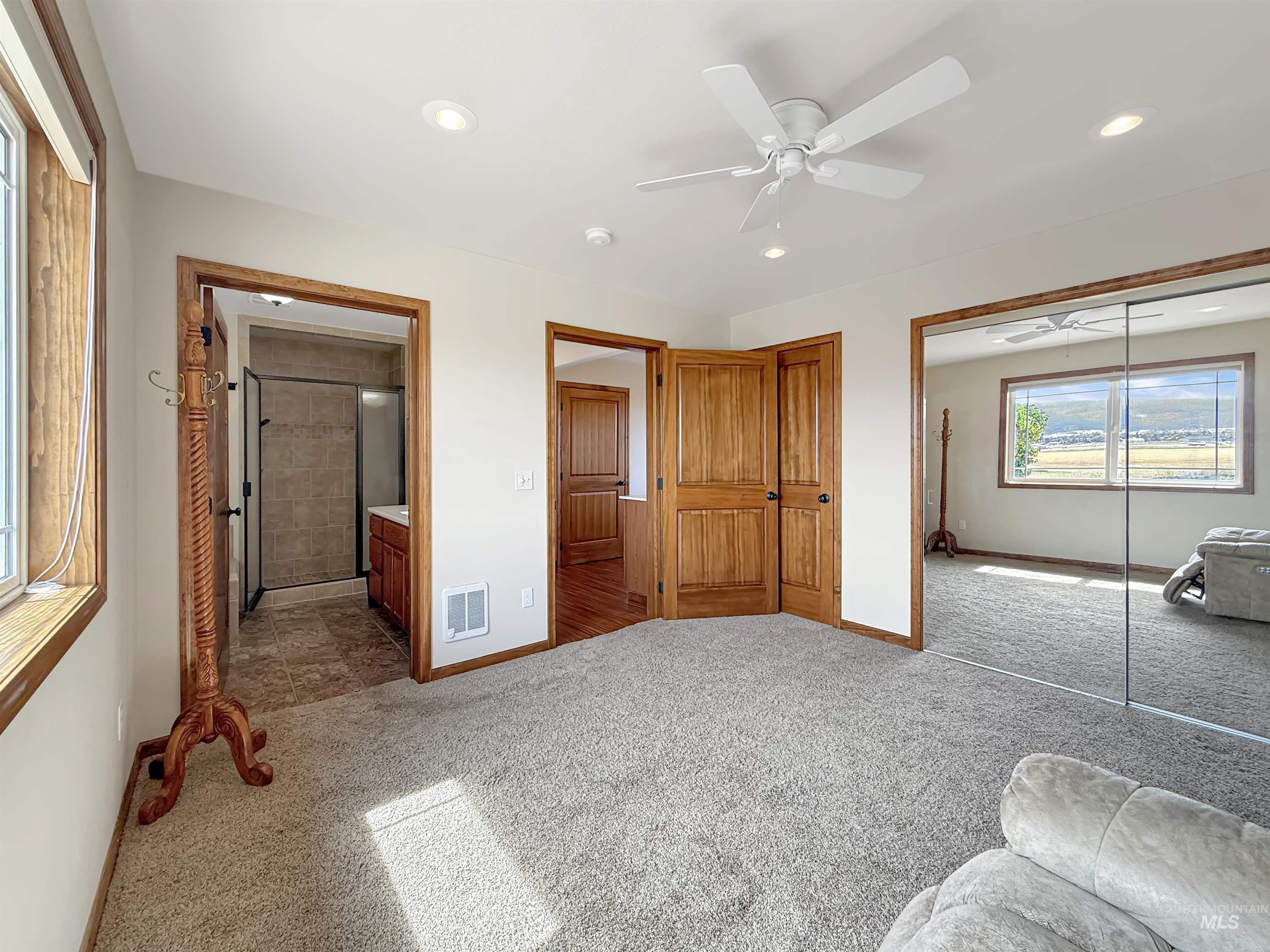 148 Meadow Grass Loop, Grangeville, Idaho 83530, 3 Bedrooms, 3 Bathrooms, Residential For Sale, Price $637,500,MLS 98997752