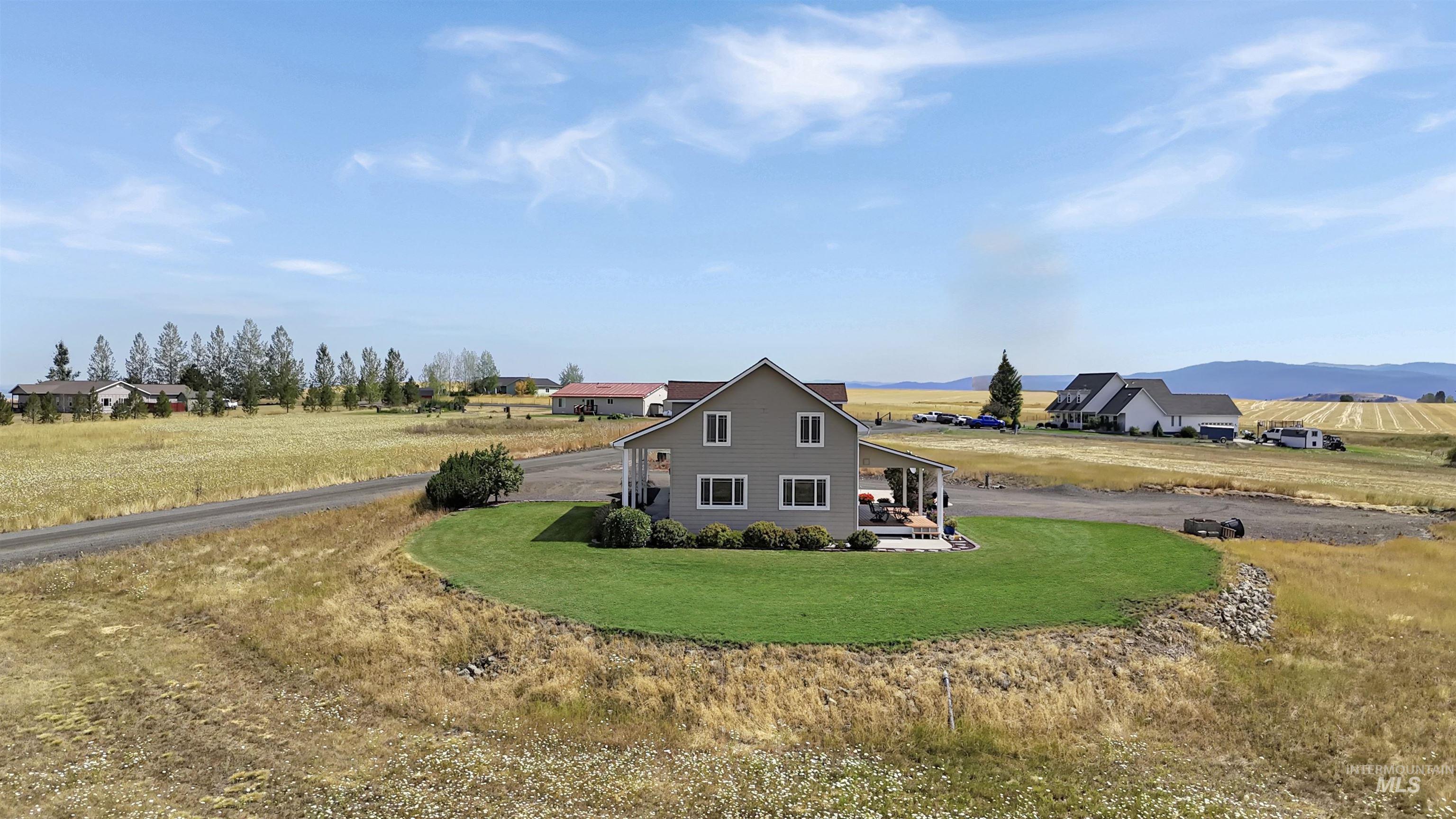 148 Meadow Grass Loop, Grangeville, Idaho 83530, 3 Bedrooms, 3 Bathrooms, Residential For Sale, Price $637,500,MLS 98997752