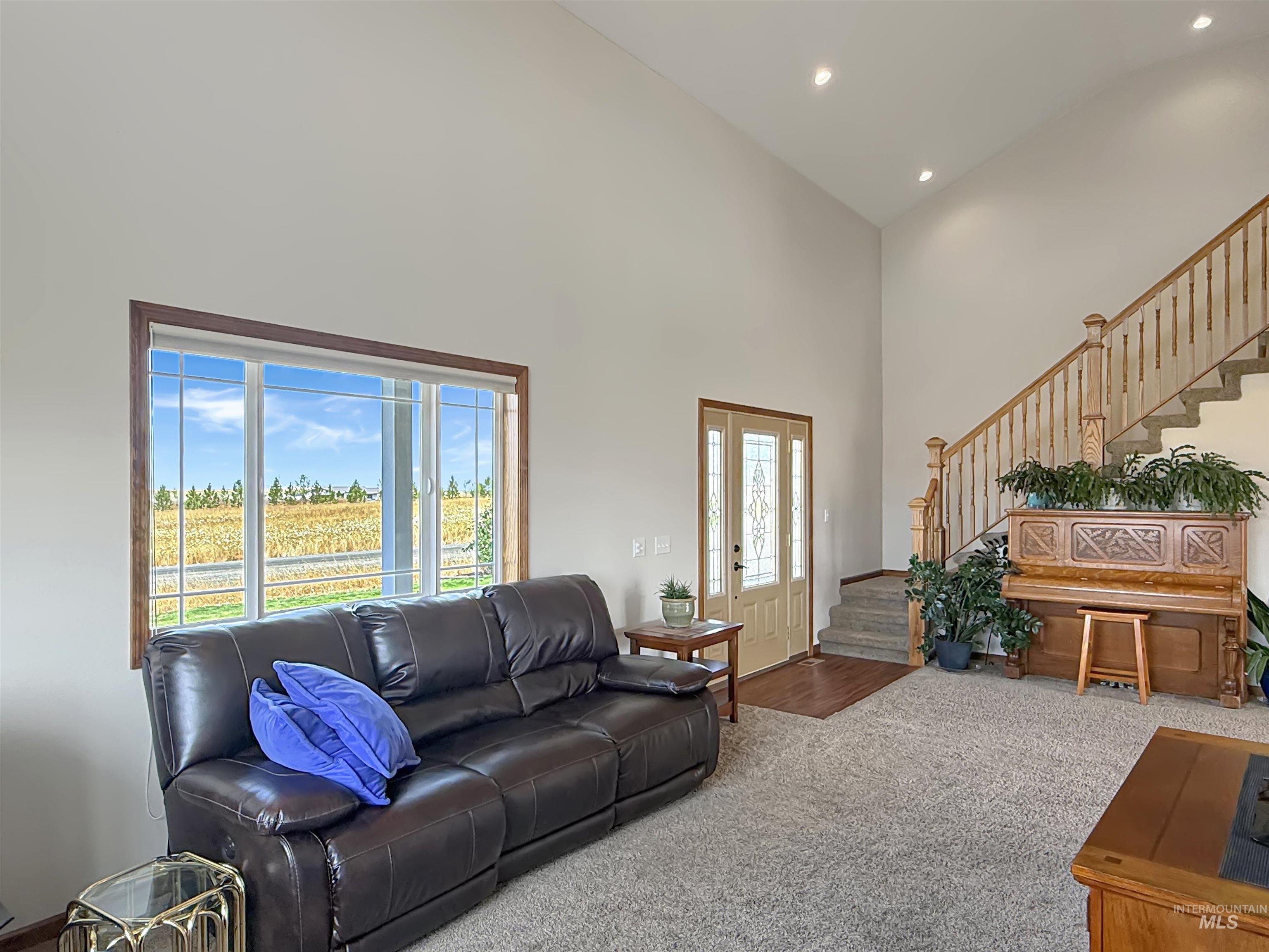148 Meadow Grass Loop, Grangeville, Idaho 83530, 3 Bedrooms, 3 Bathrooms, Residential For Sale, Price $637,500,MLS 98997752