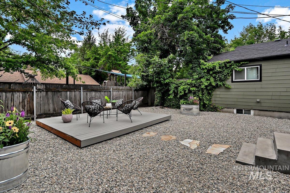 817 W Thatcher Street, Boise, Idaho 83702, 3 Bedrooms, 1 Bathroom, Residential For Sale, Price $639,000,MLS 98997756