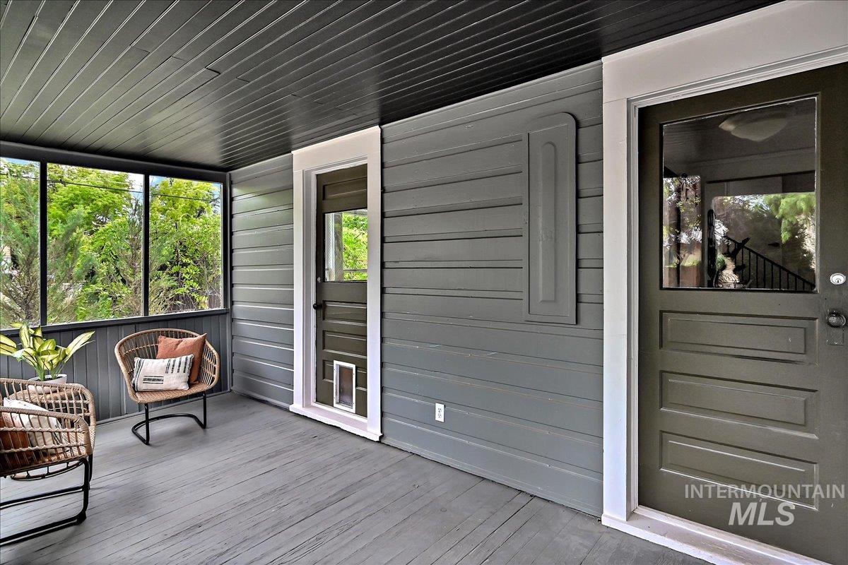 817 W Thatcher Street, Boise, Idaho 83702, 3 Bedrooms, 1 Bathroom, Residential For Sale, Price $639,000,MLS 98997756